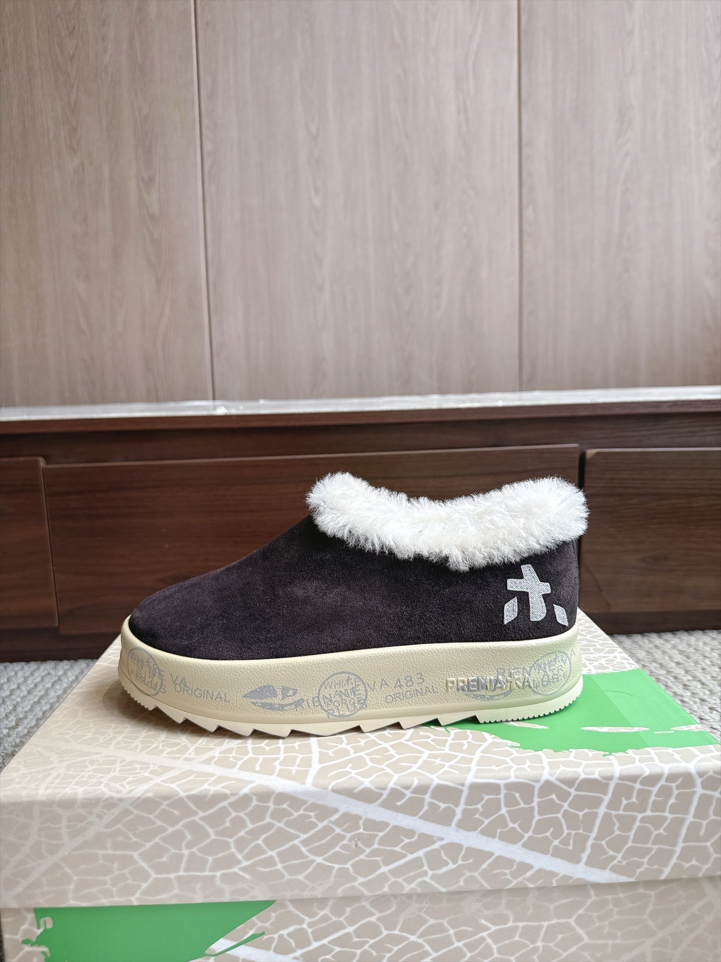 Designer Women Shoes