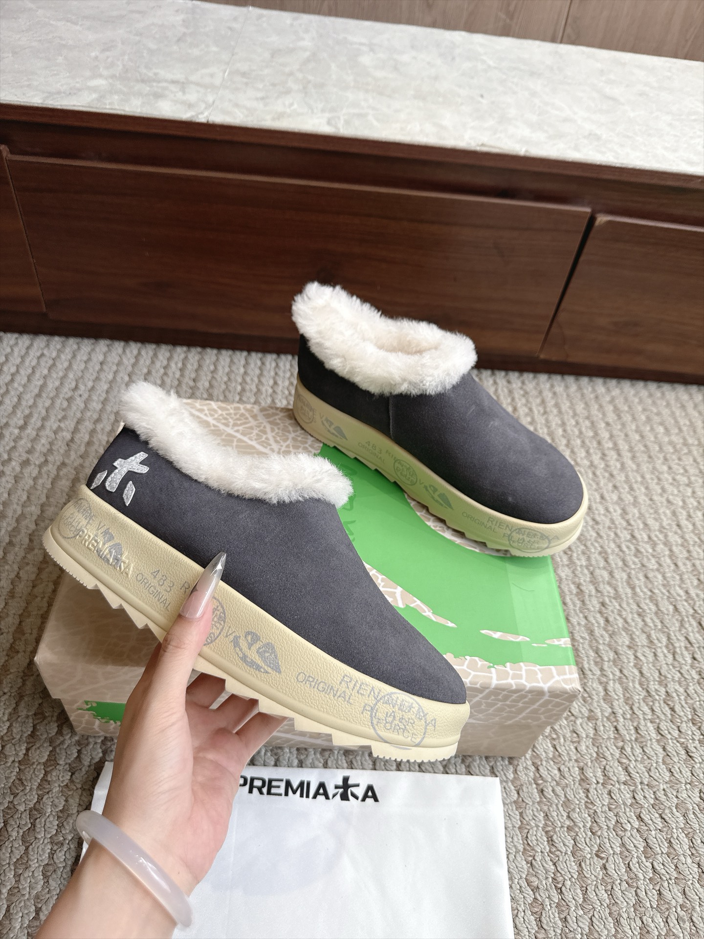 Designer Women Shoes