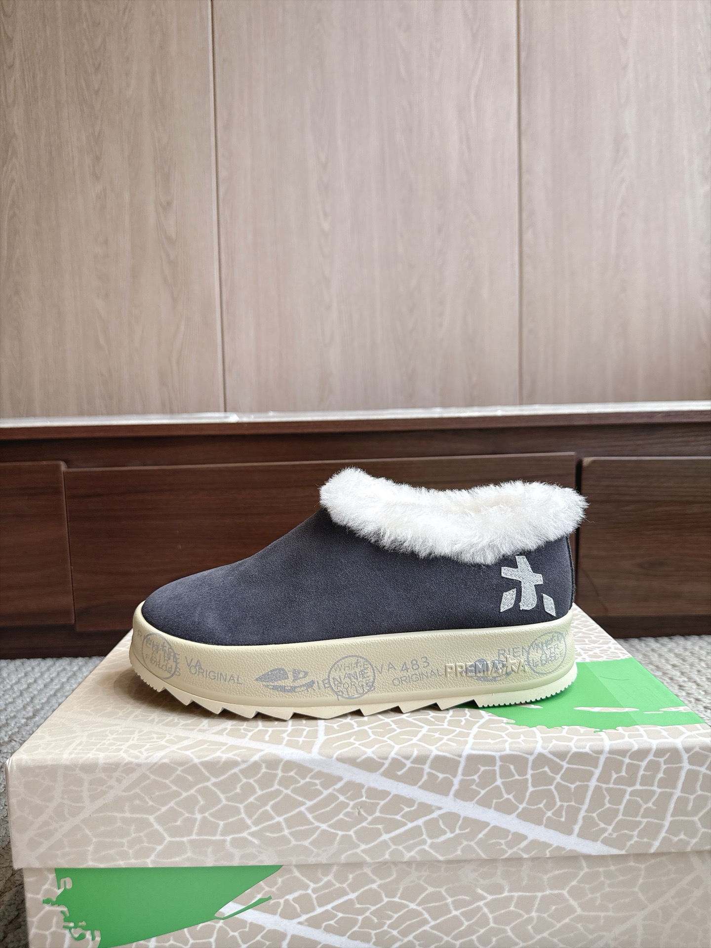 Designer Women Shoes