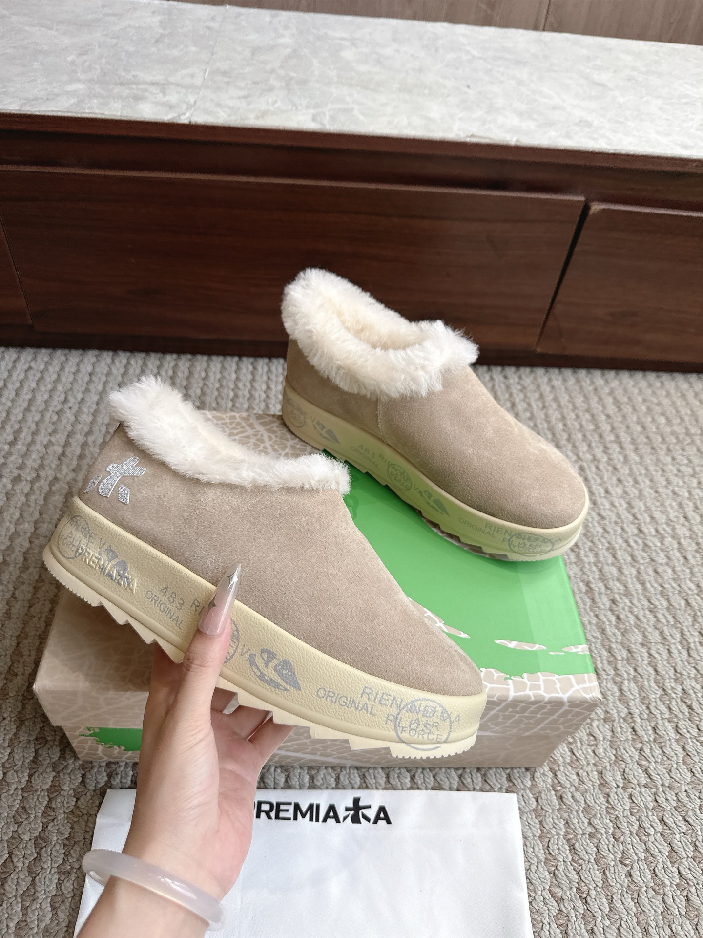 Designer Women Shoes