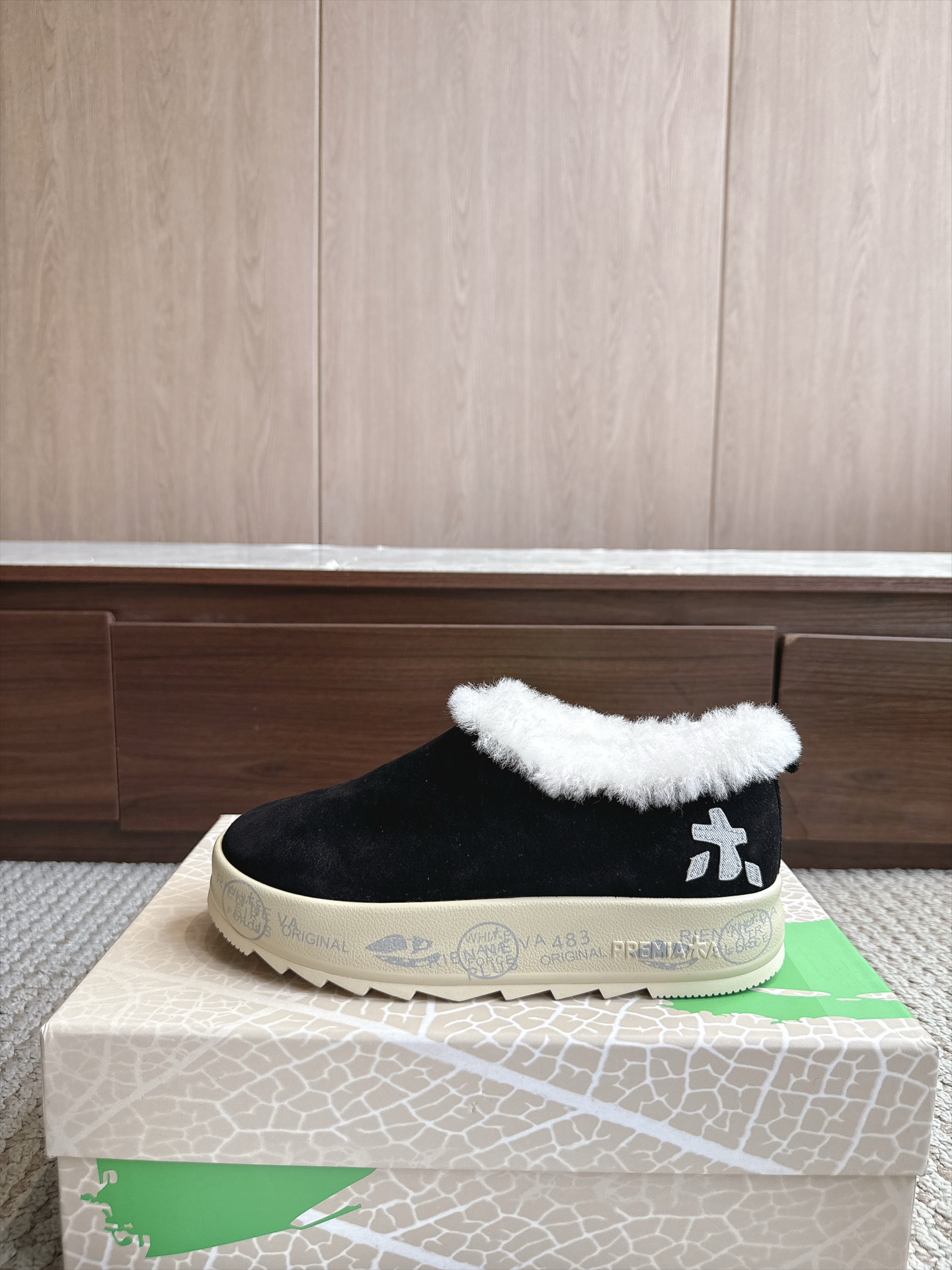 Designer Women Shoes