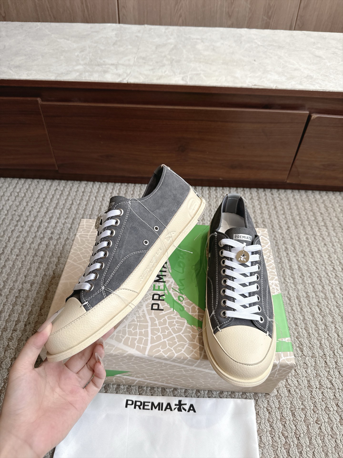 Designer Women Shoes