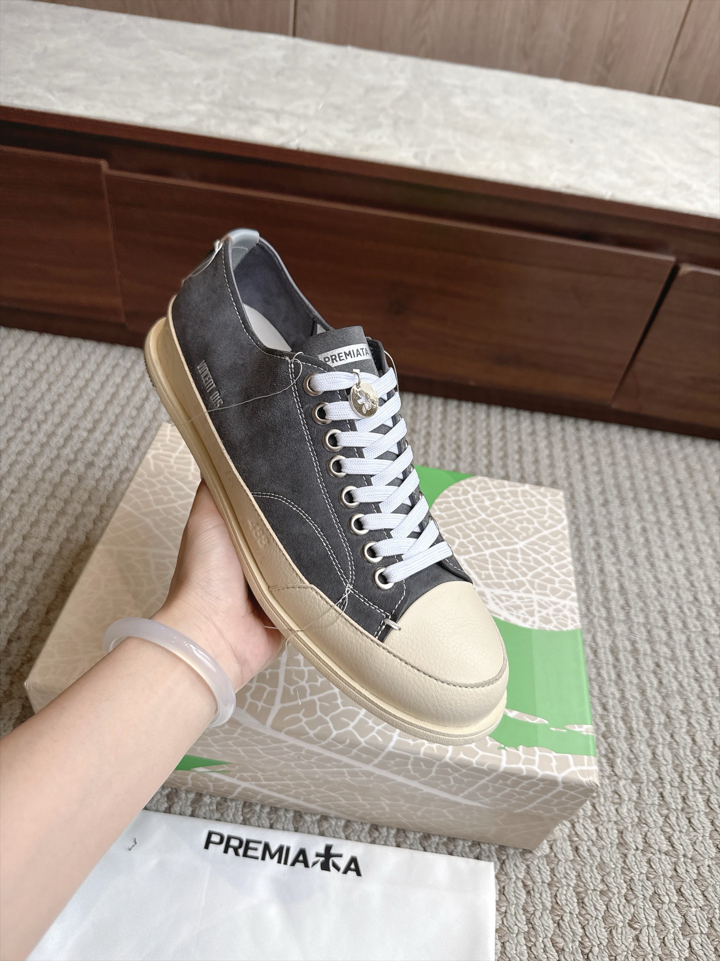 Designer Women Shoes