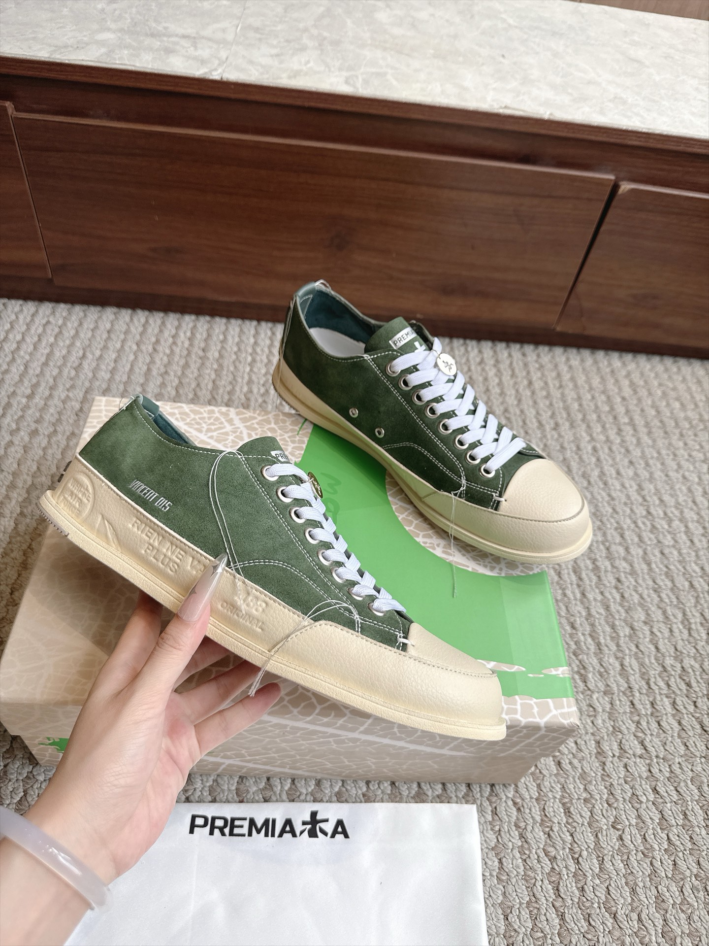 Designer Women Shoes