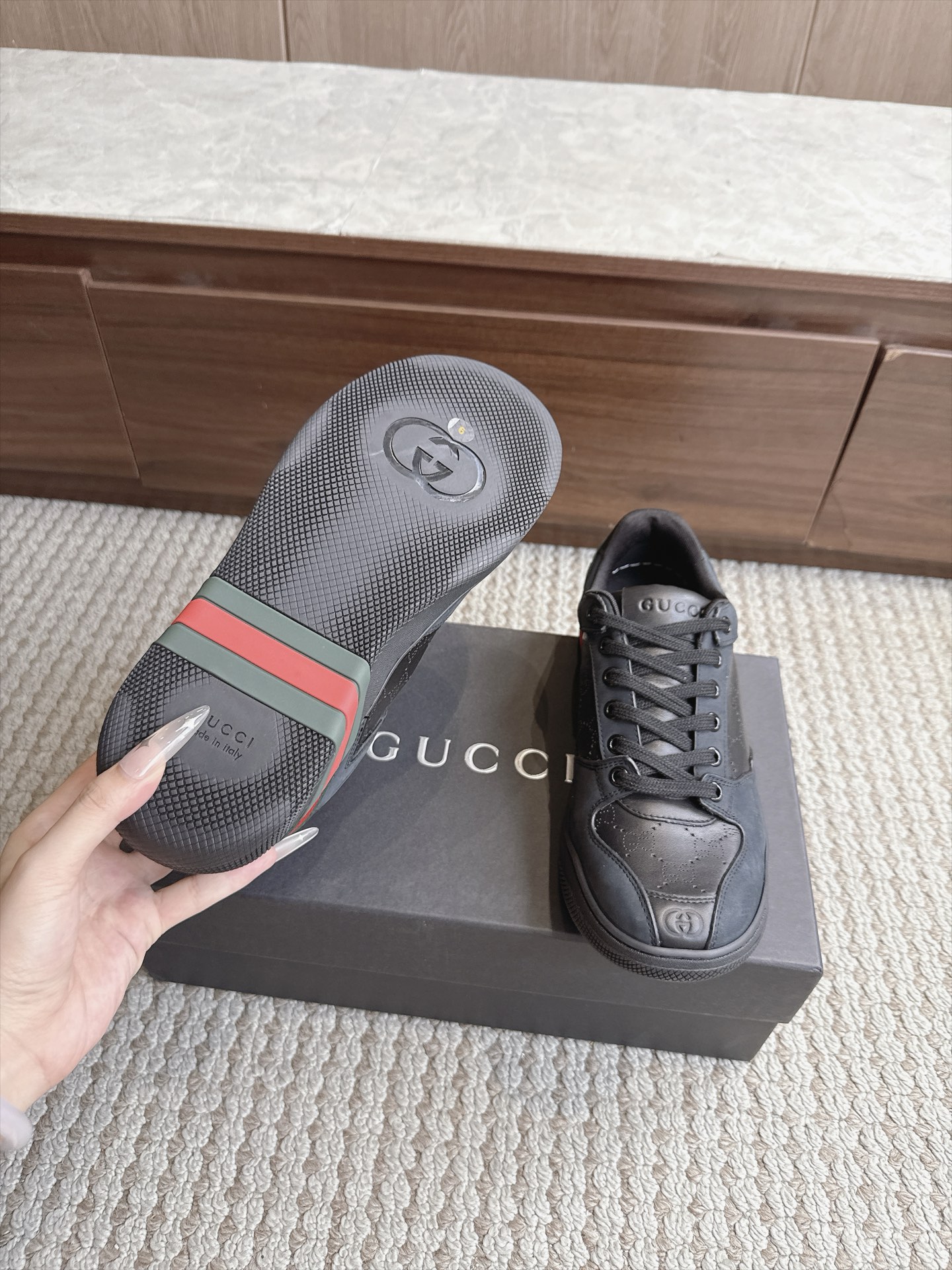 Gucci Sneakers