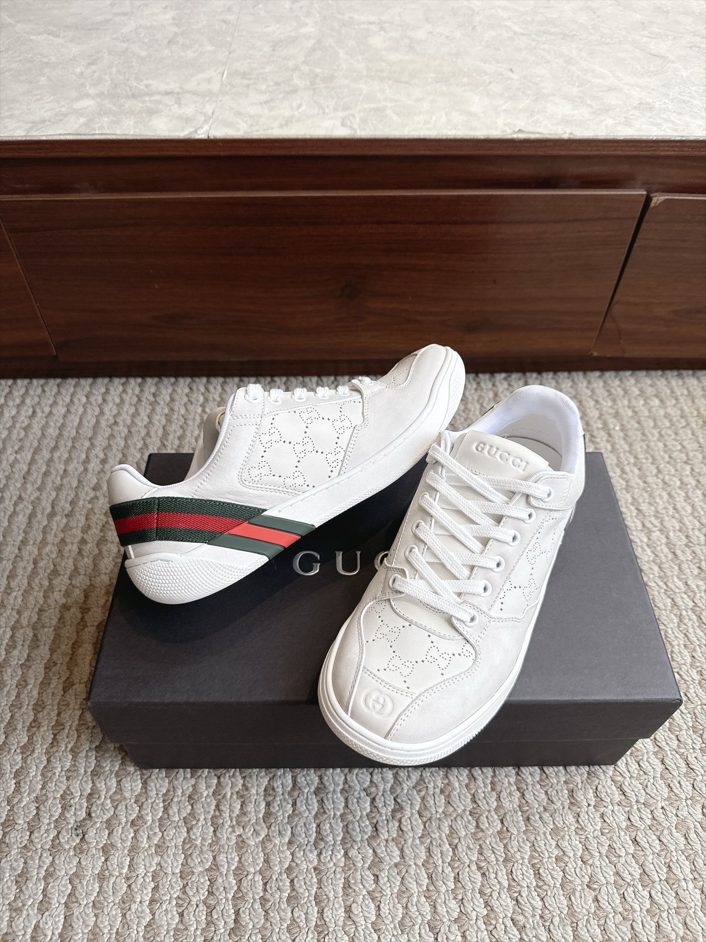 Gucci Sneakers