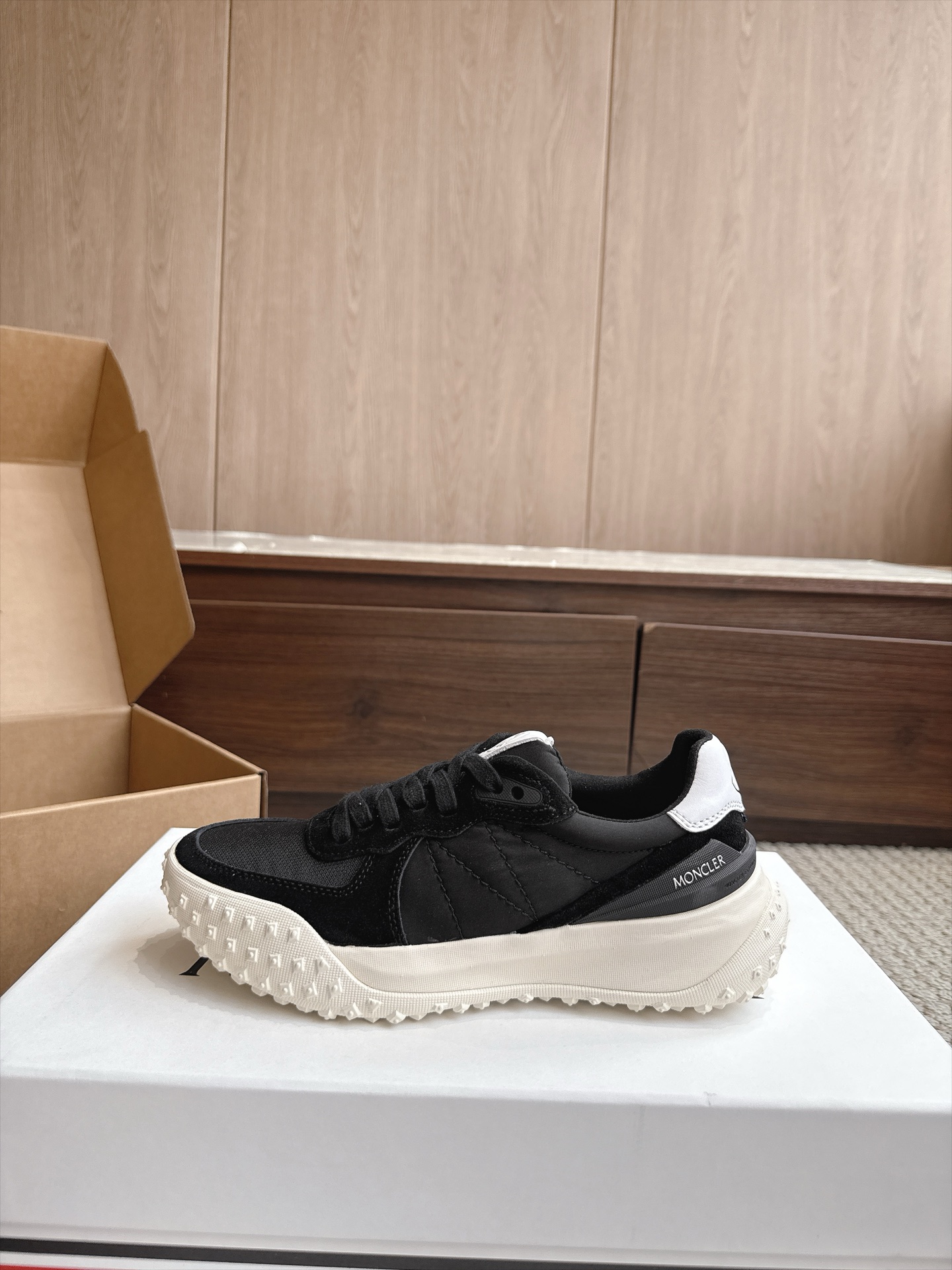 Designer Sneakers