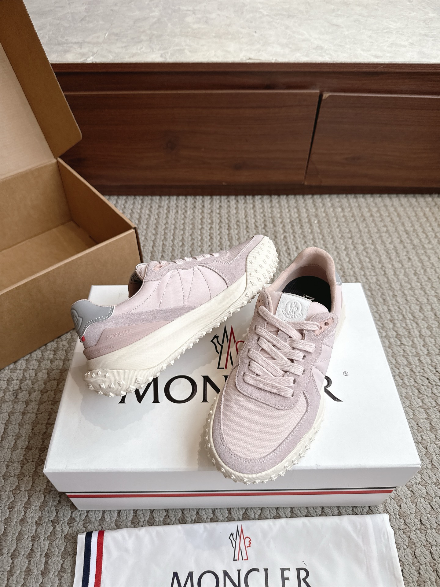 Designer Sneakers