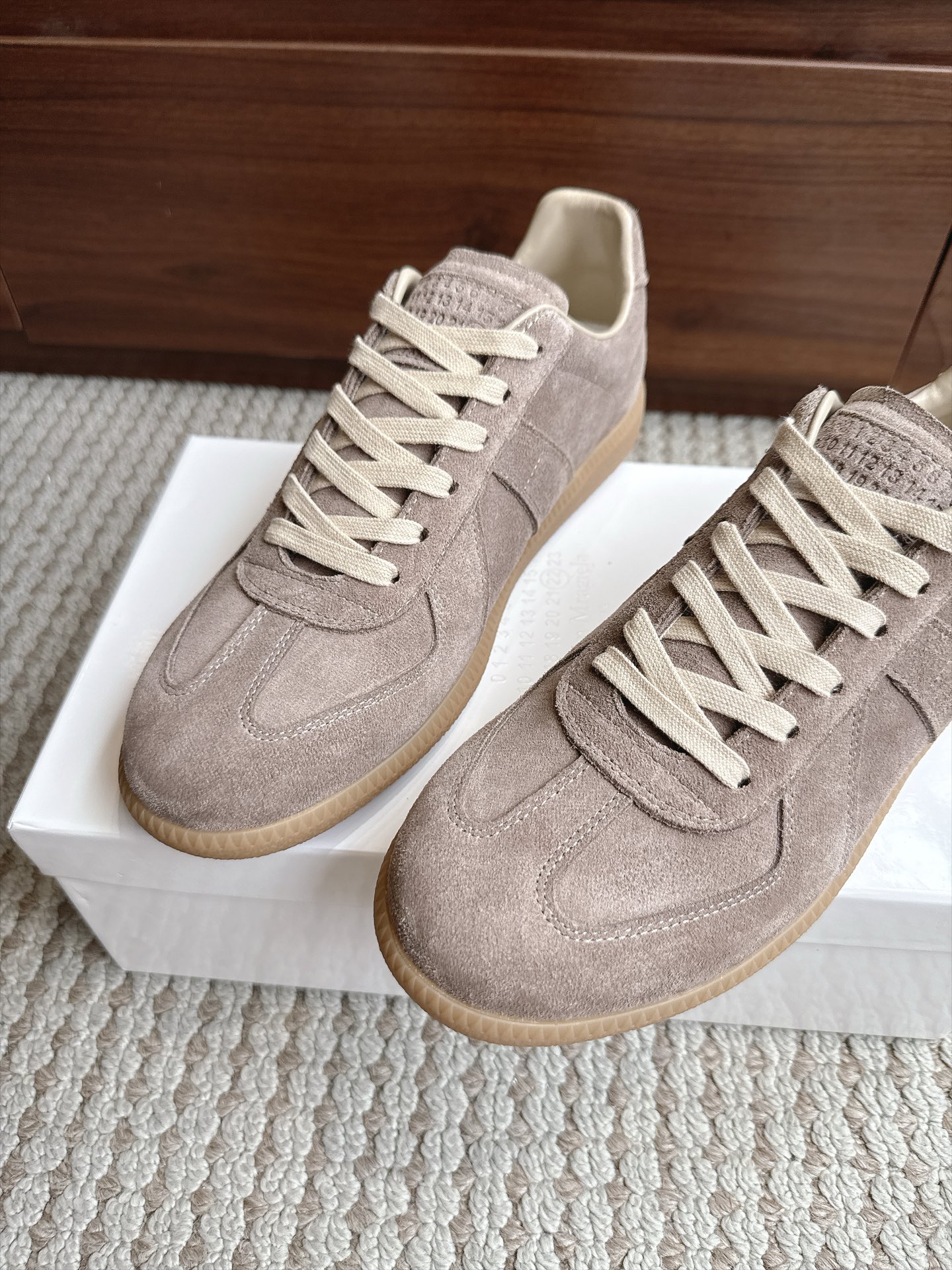 Designer Sneakers