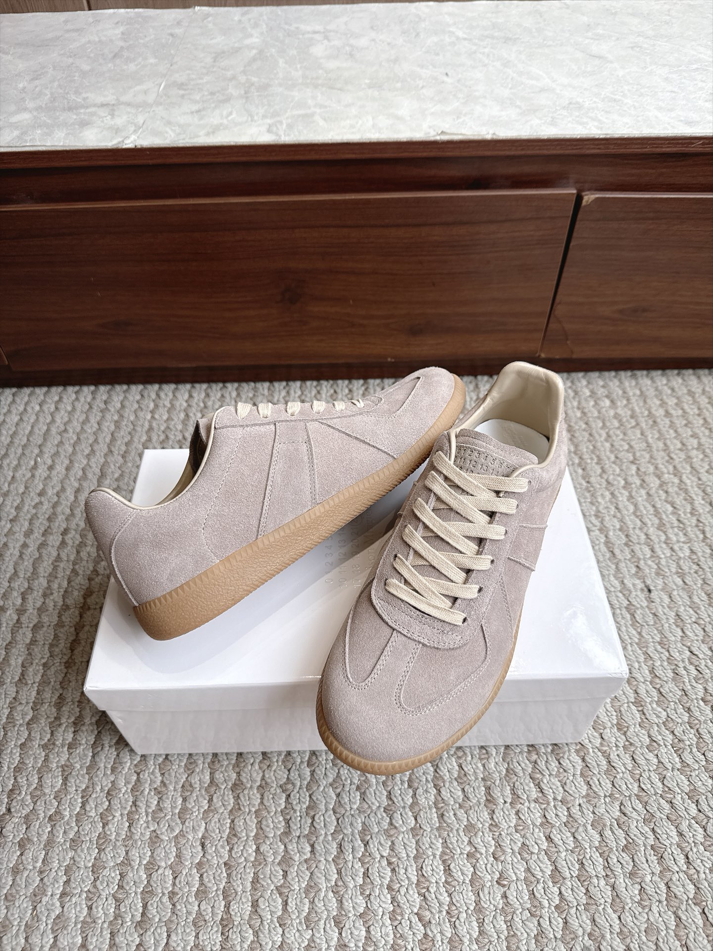 Designer Sneakers