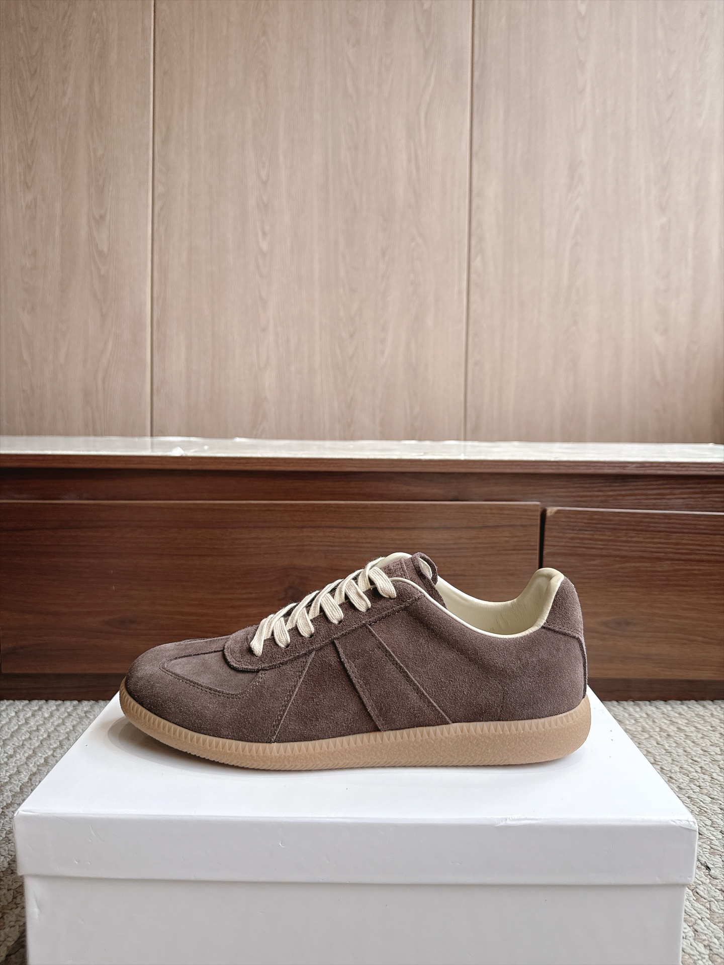 Designer Sneakers