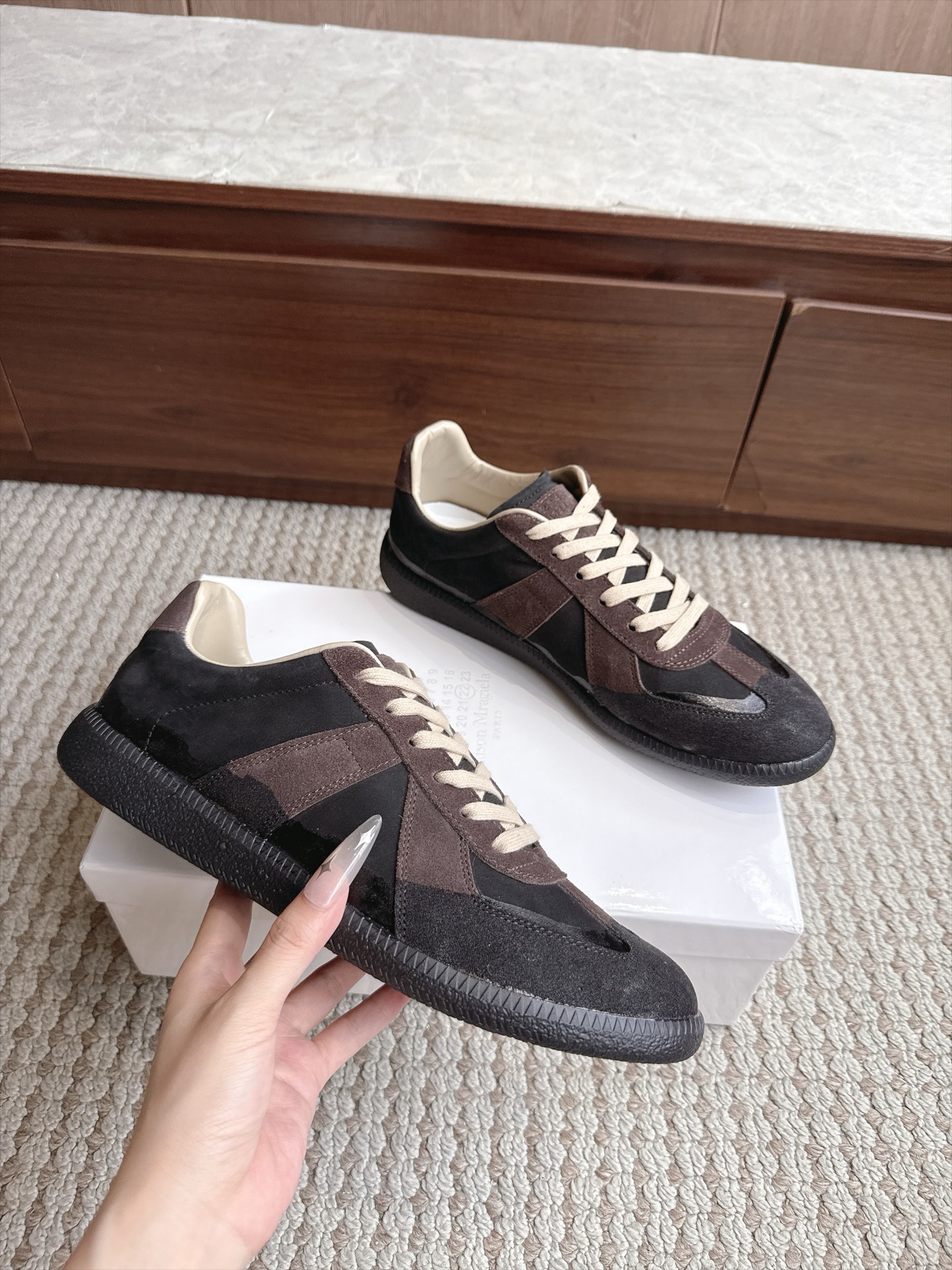 Designer Sneakers