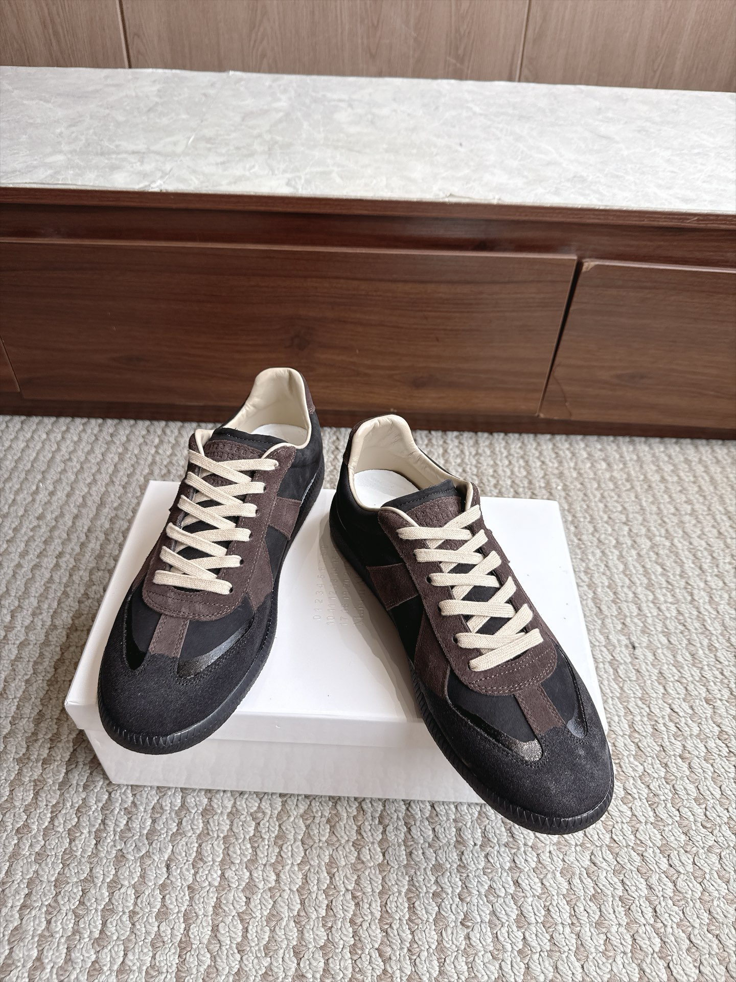 Designer Sneakers