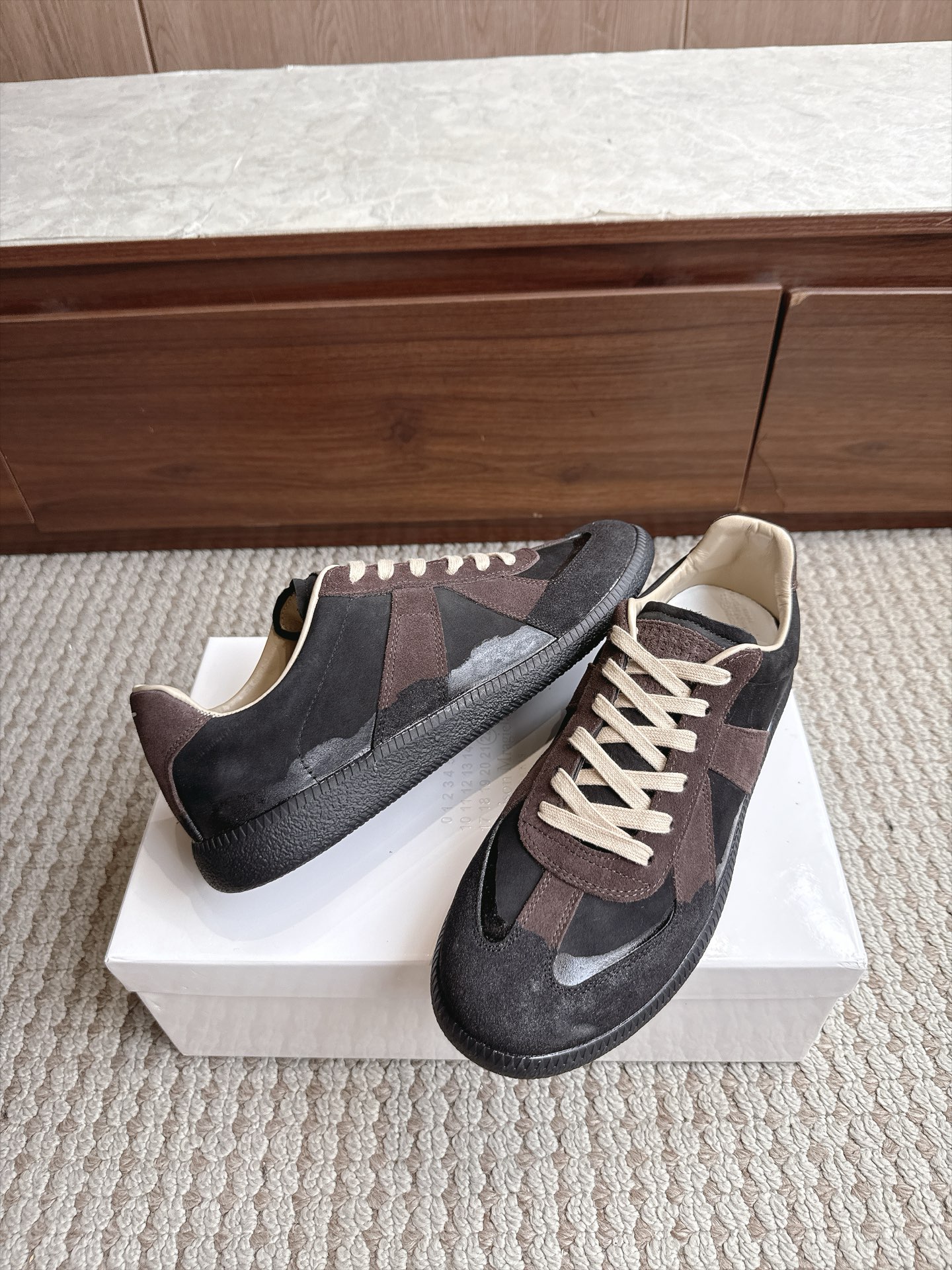 Designer Sneakers