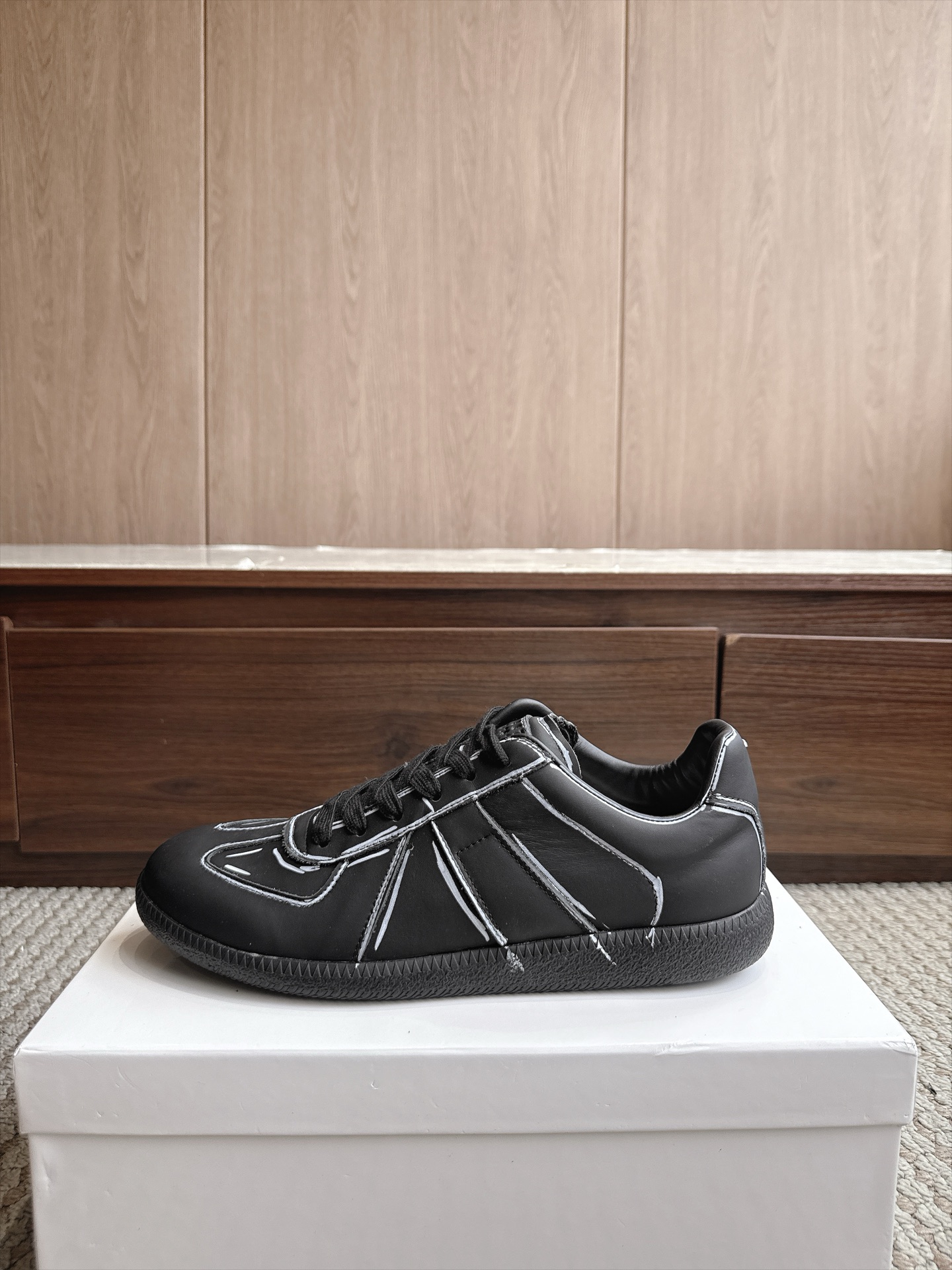 Designer Sneakers