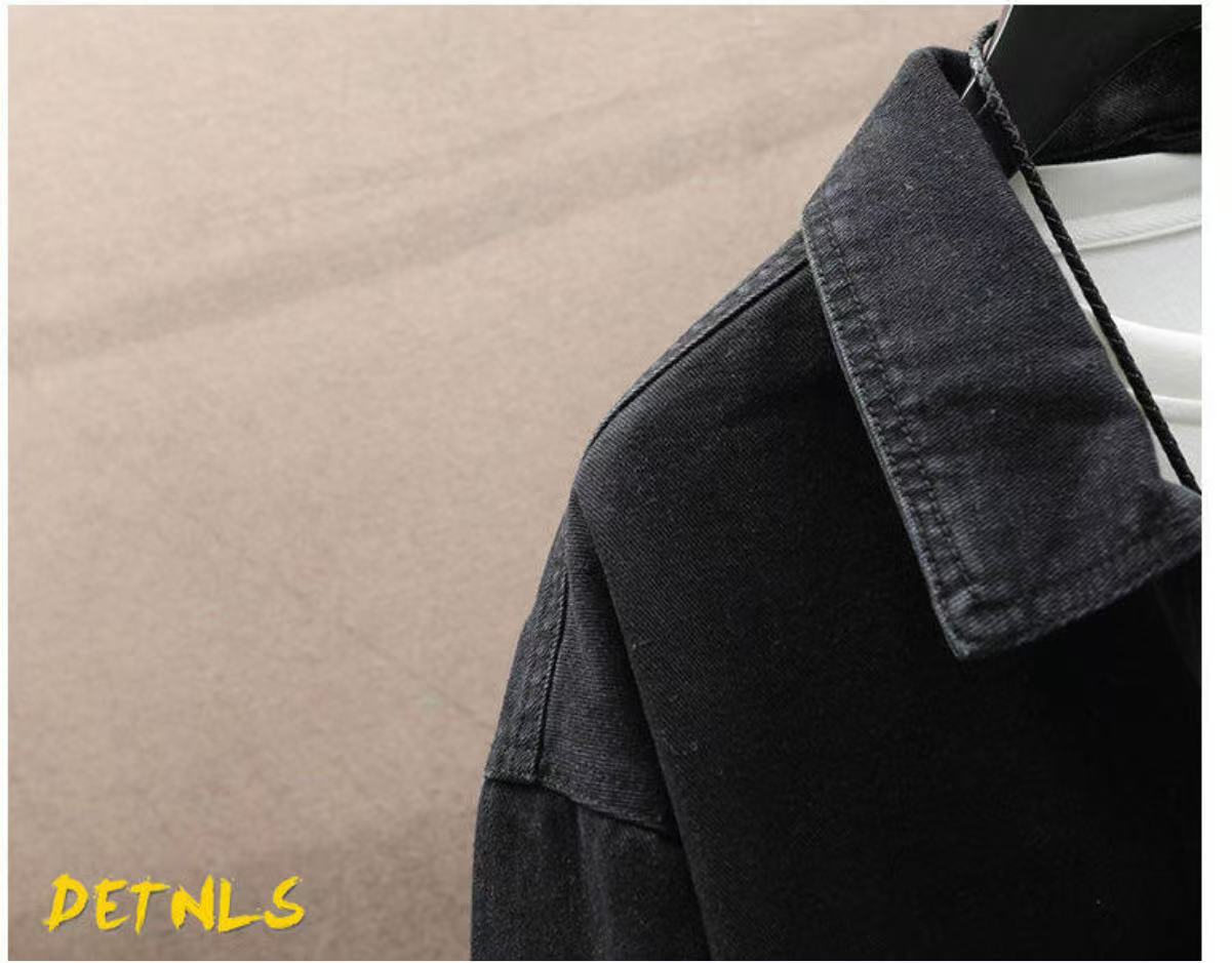  💰160
【主推款】ARC'TERYX（始祖鸟）潮流复古，美式休闲牛仔棉，聚酯纤维定织混纺牛仔料外套
挺拔，干练，立体，巨有型常规牛仔厚度，春秋二季随意切换
大方翻领，标准版型胸前二测直瀑式口袋，精致好看
整衣做了水洗工艺，不缩水，经典复古，潮流百搭
巨好搭裤子，牛仔裤，休闲裤，卫裤，工装裤等等
腋下立体剪裁，背部多裁片拼接工艺
做工走线工整，果断自留一件自己穿！
喜欢牛仔外套的兄弟，别错过，真心好牛仔哈！

颜色黑色 蓝色
尺码M-4XL

​

​

















