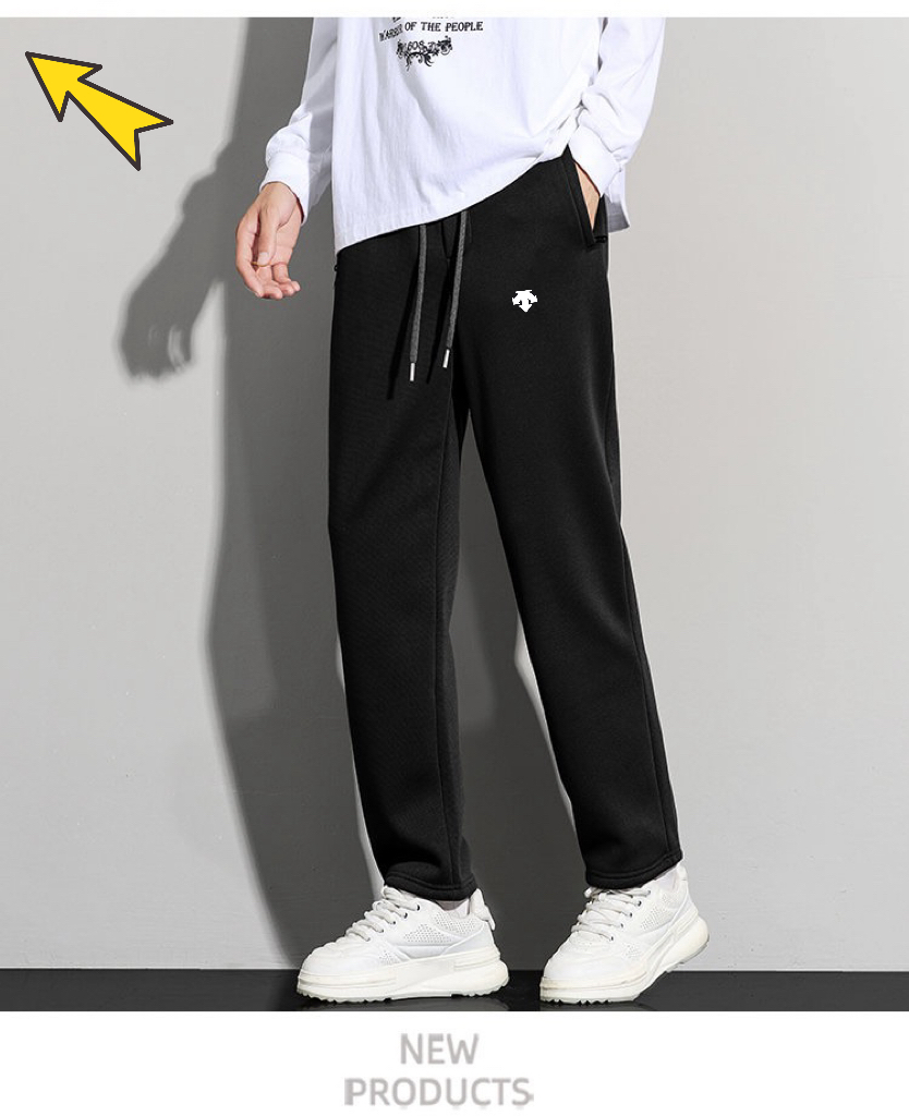 供货价:100💰『常熟热销篇章』顶级贸易货,工厂1:1定制,原包装+原吊牌
DESCENTE迪桑特加绒工装裤户外保暖裤
口袋拉内里复合绒超暖和 版型超正
冬季户外运动登山神裤！即防水又保暖加绒！而且防油污！绝对是骑车爬山徒步必备单品！
布梭织面料 防风 防水 速干透气直筒卫裤 登山布永远是户外用品面料巅峰用料 三防特质 耐磨抗造 添加杜邦氨纶丝运动户外行动收放自如 人力工程学 高级版型立体裁剪 拉链口袋 功能性既视感 省去皮带累赘感。
颜色：黑色，草绿色，
尺码；1 X L一4 X L






























