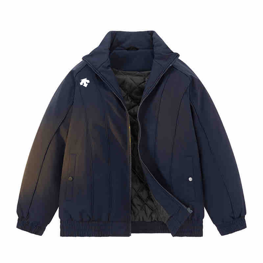 供💰140
DESCENTE  25年冬季迪桑特情情侣棉衣外套，户外情侣款立领加厚羽绒棉衣外套
可拆卸，简约大方的羽绒棉衣外套，超轻保暖，纯色设计，立体剪裁设计风格上身不拘束，强烈蓷介，人手一件的经典款 
性价比相当高，手塞羽绒棉填充，蓬松度好，柔软上身效果不臃肿，十分显瘦自然蓬松，保暖又很有型
防风防水拉链设计，可调节袖口抗寒效果赞，轻薄设计，可适应各种环境，拉链闭合方便穿着舒适，立体版型保暖系数好，锁住温暖，高档手塞羽绒棉，与羽绒衣服一样的做法，厚度适中，完全可以过冬哦，超高品质，比常规羽绒服更加保暖

颜色：军绿色 黑色 焦糖色 深灰色 藏青色 米白色
尺码S-3xl






