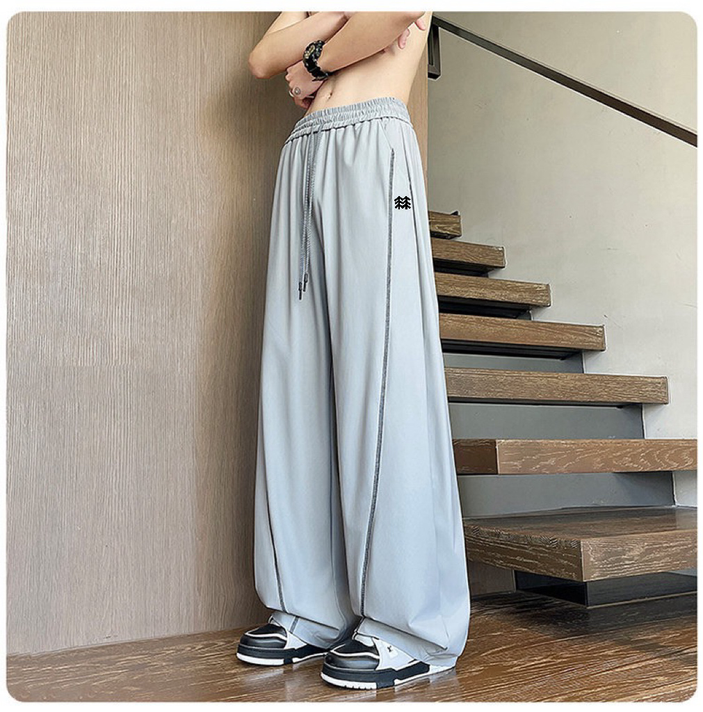 Alternative view of Sneakers 05525