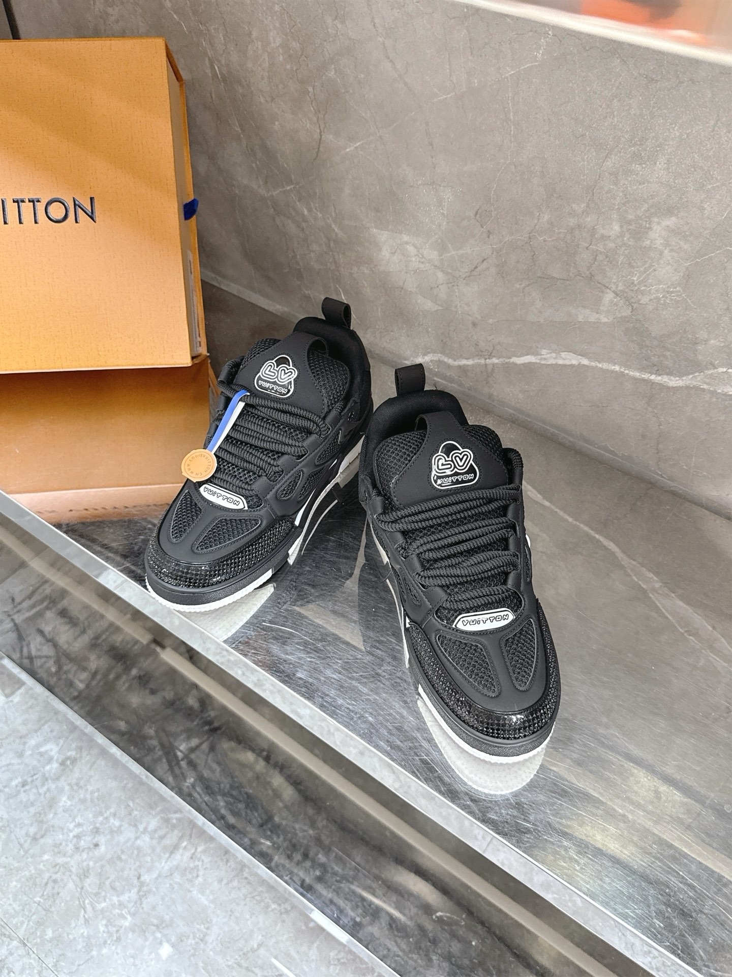 LV 顶级级别LOUIS VUITTON trainer 限定款 4
