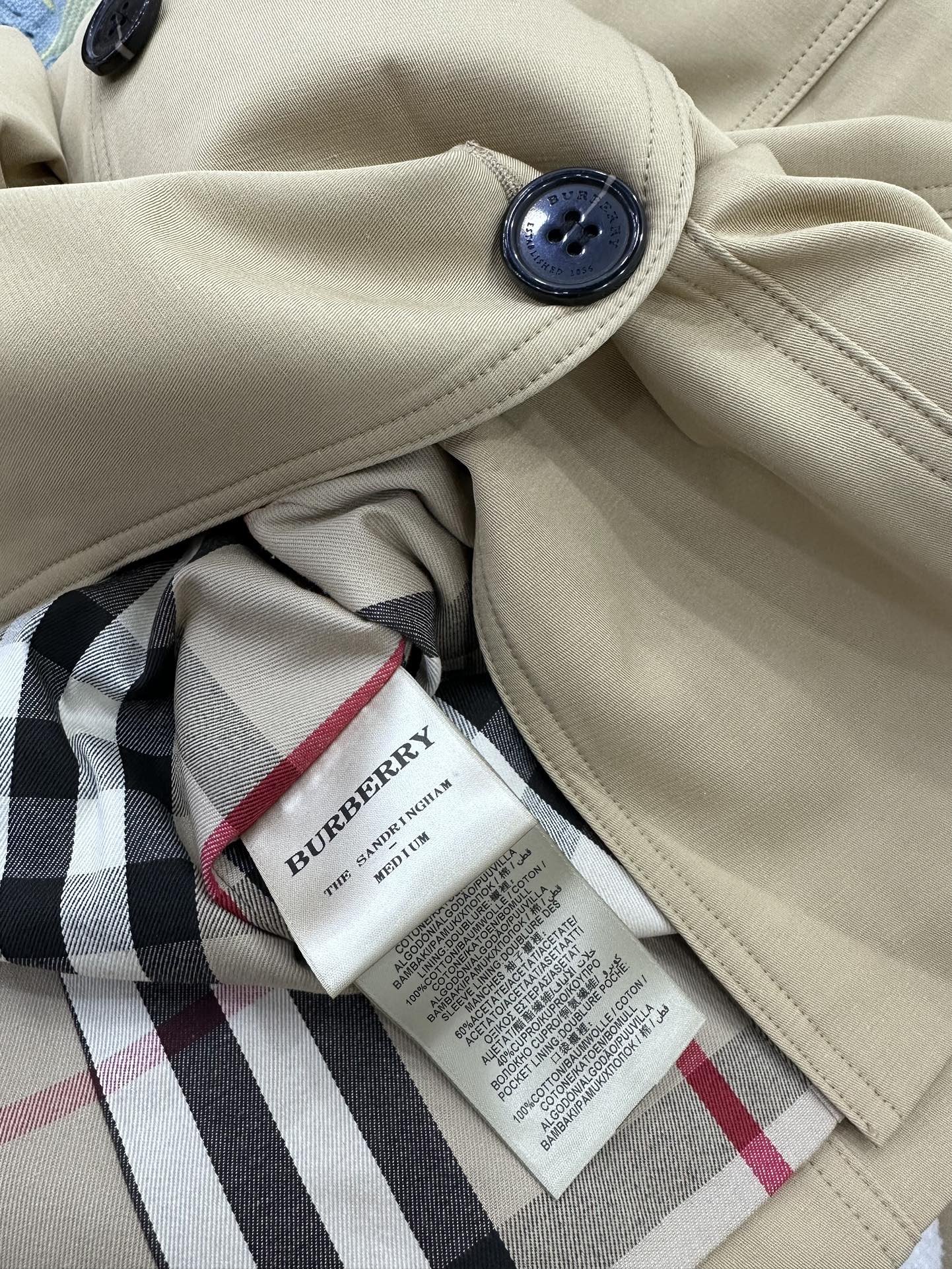 🔥🔥 Burberry/巴宝莉秋冬新款 官网同步，桑德林版型剪裁中长款 Trench风衣😘😘进口棉质嘎巴