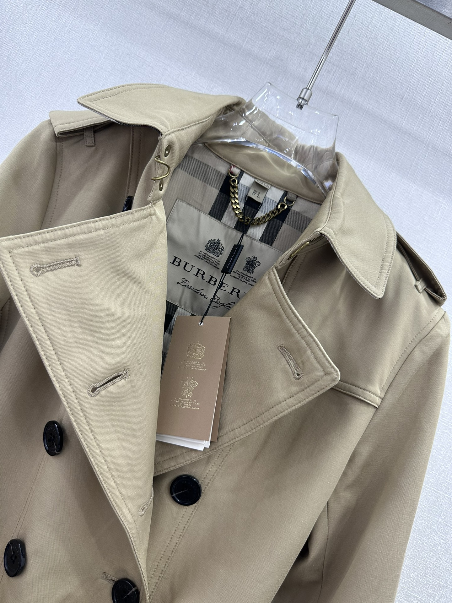 🔥🔥 Burberry/巴宝莉秋冬新款 官网同步，桑德林版型剪裁中长款 Trench风衣😘😘进口棉质嘎巴