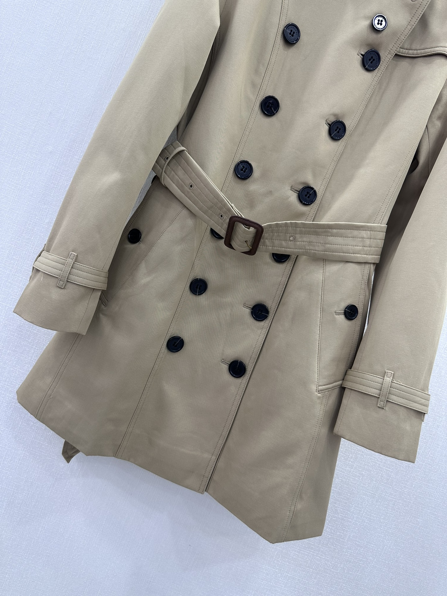 🔥🔥 Burberry/巴宝莉秋冬新款 官网同步，桑德林版型剪裁中长款 Trench风衣😘😘进口棉质嘎巴