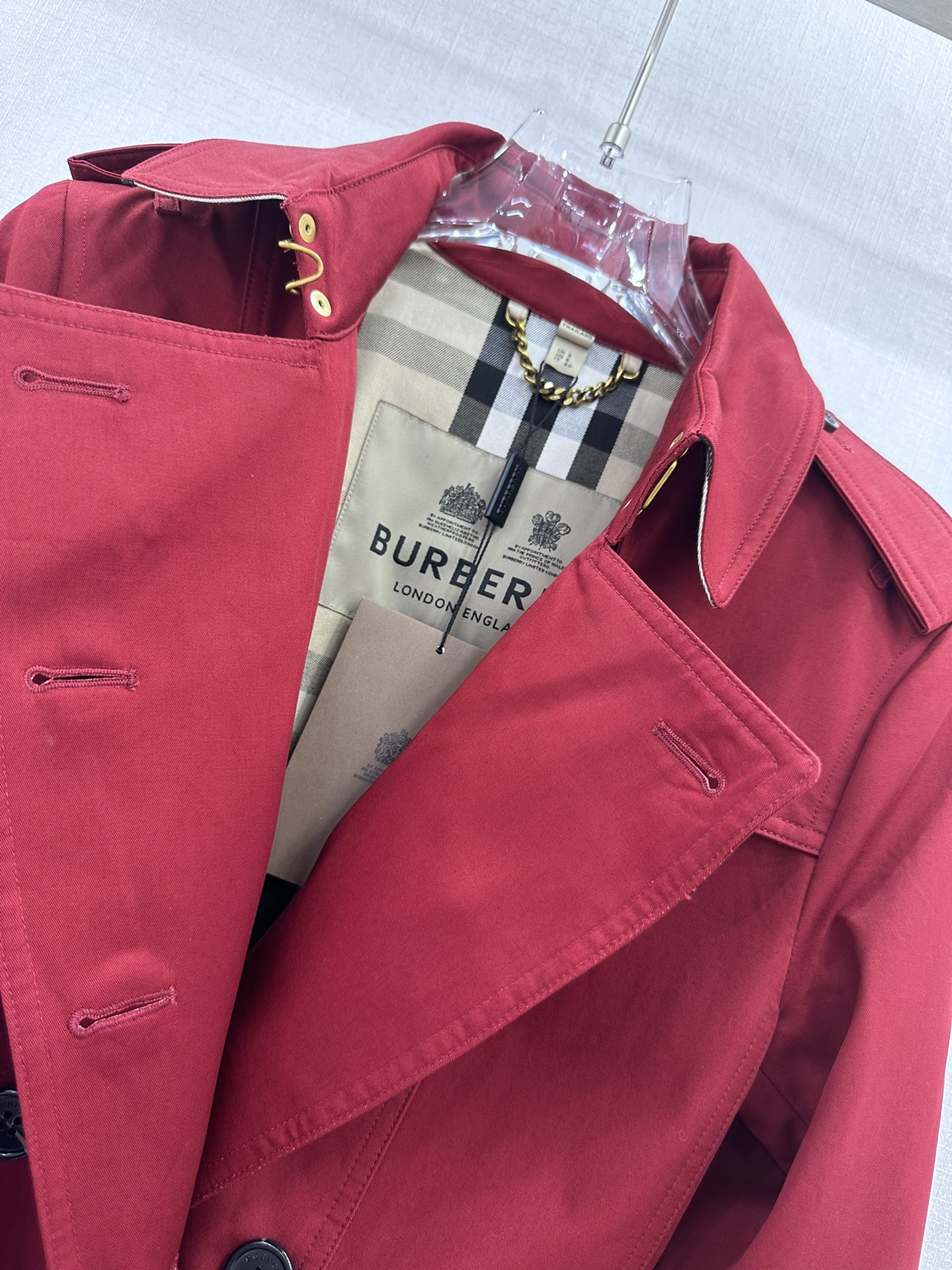 🔥🔥 Burberry/巴宝莉 秋冬新款 官网同步，桑德林版型剪裁中长款 Trench风衣😘😘进口棉质嘎