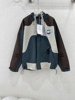 What are the best replica
 Chanel Clothing Windbreaker Spring Collection Vintage Hooded Top