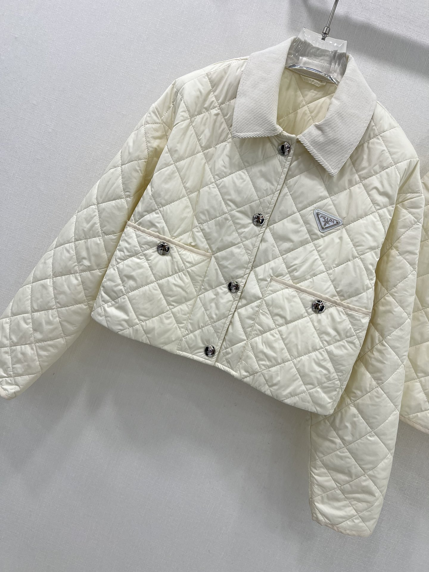 Prada New Twig Cotton Suit: Autumn Fashion with Dust-Proof Bag & High Quality. - 图片 2