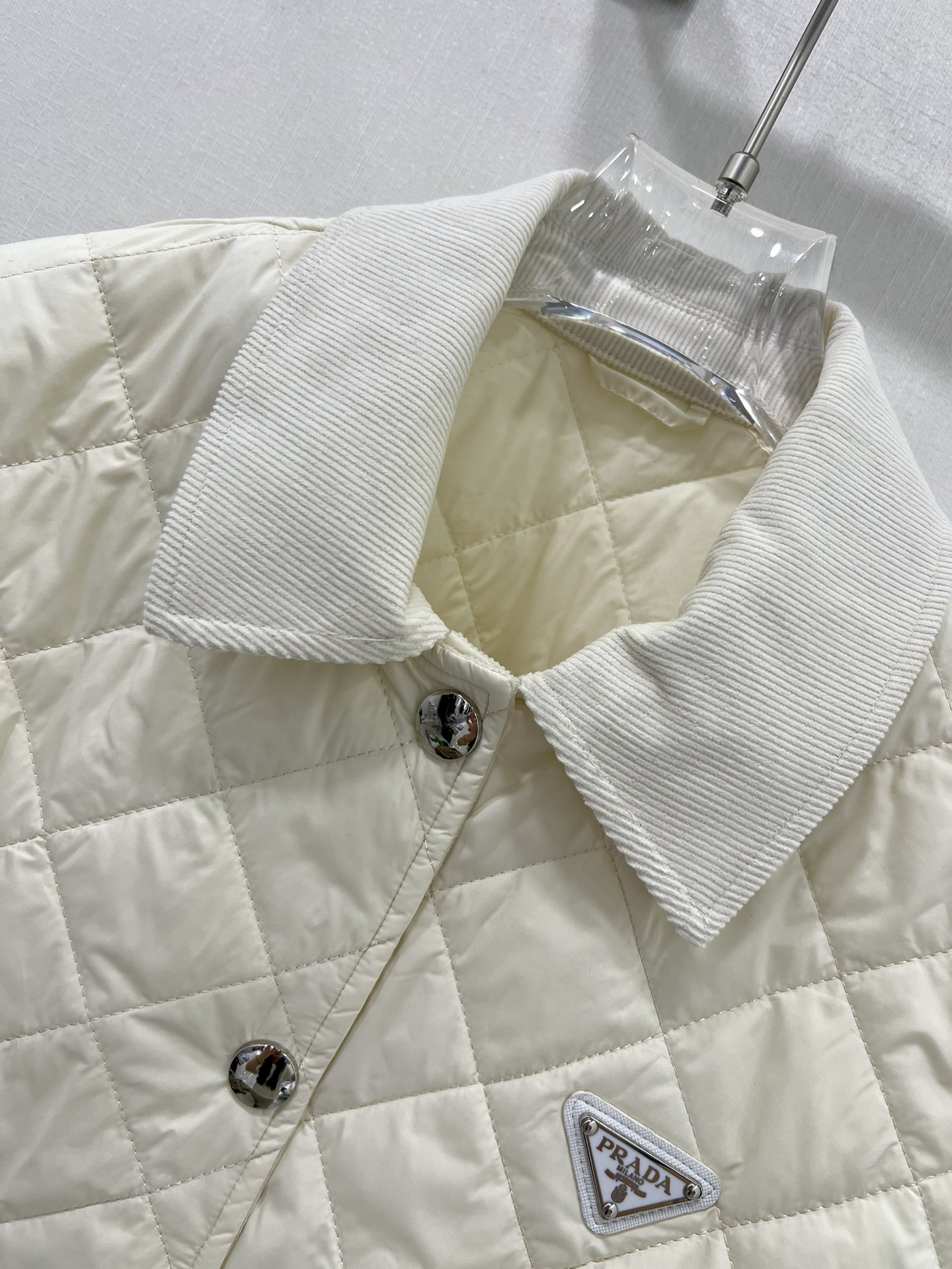 Prada New Twig Cotton Suit: Autumn Fashion with Dust-Proof Bag & High Quality. - 图片 3