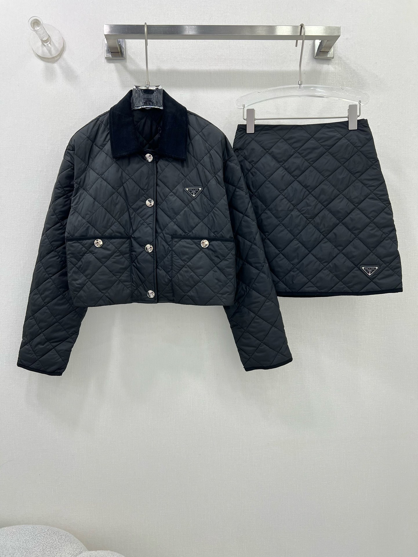 Prada New Twig Cotton Suit for Autumn: Single-Rate Female Suit with Dust-Proof Bag - 图片 1