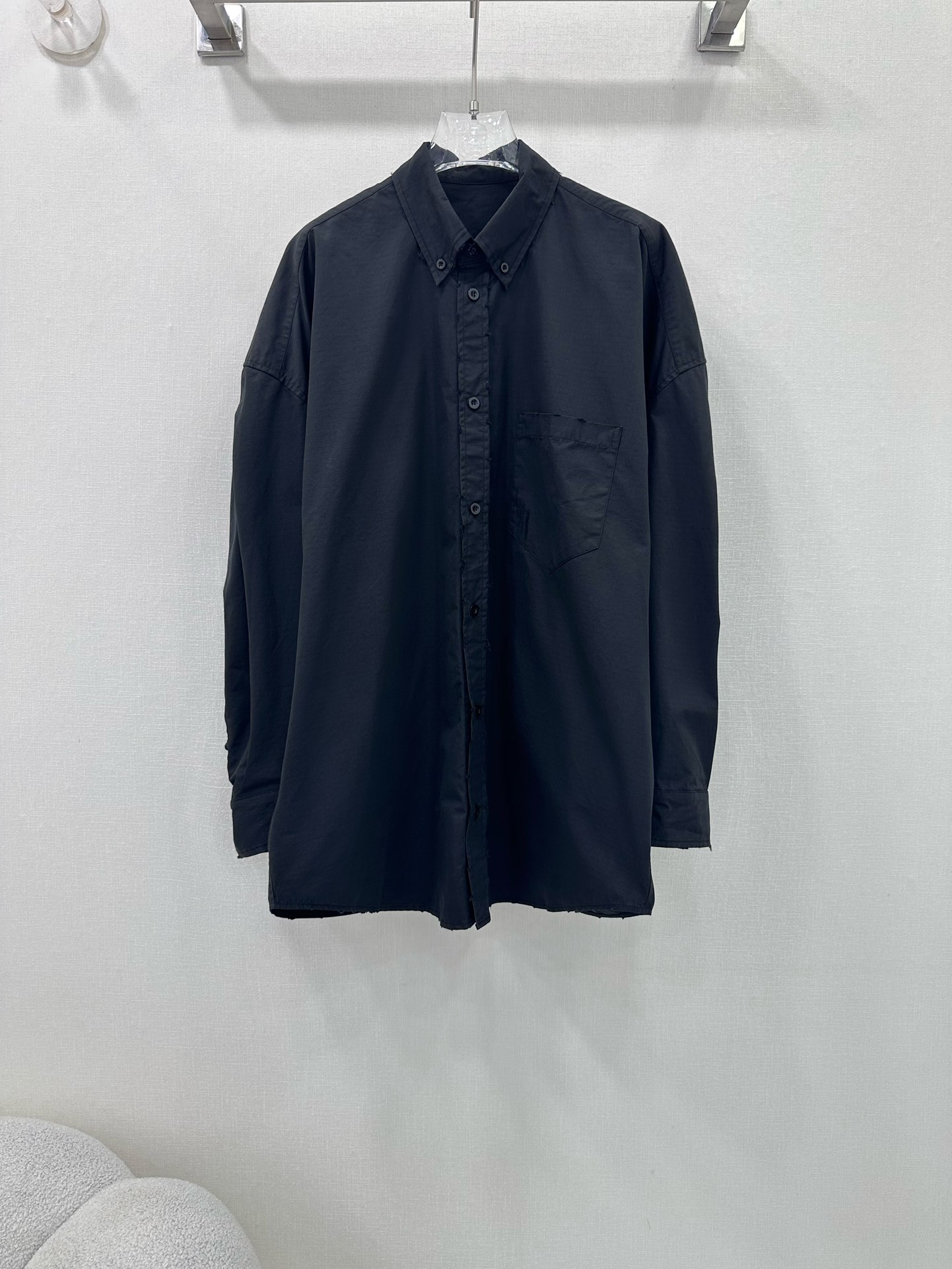 High-End Platinum Female Suit with Parisian Style and Quality Details - 图片 1