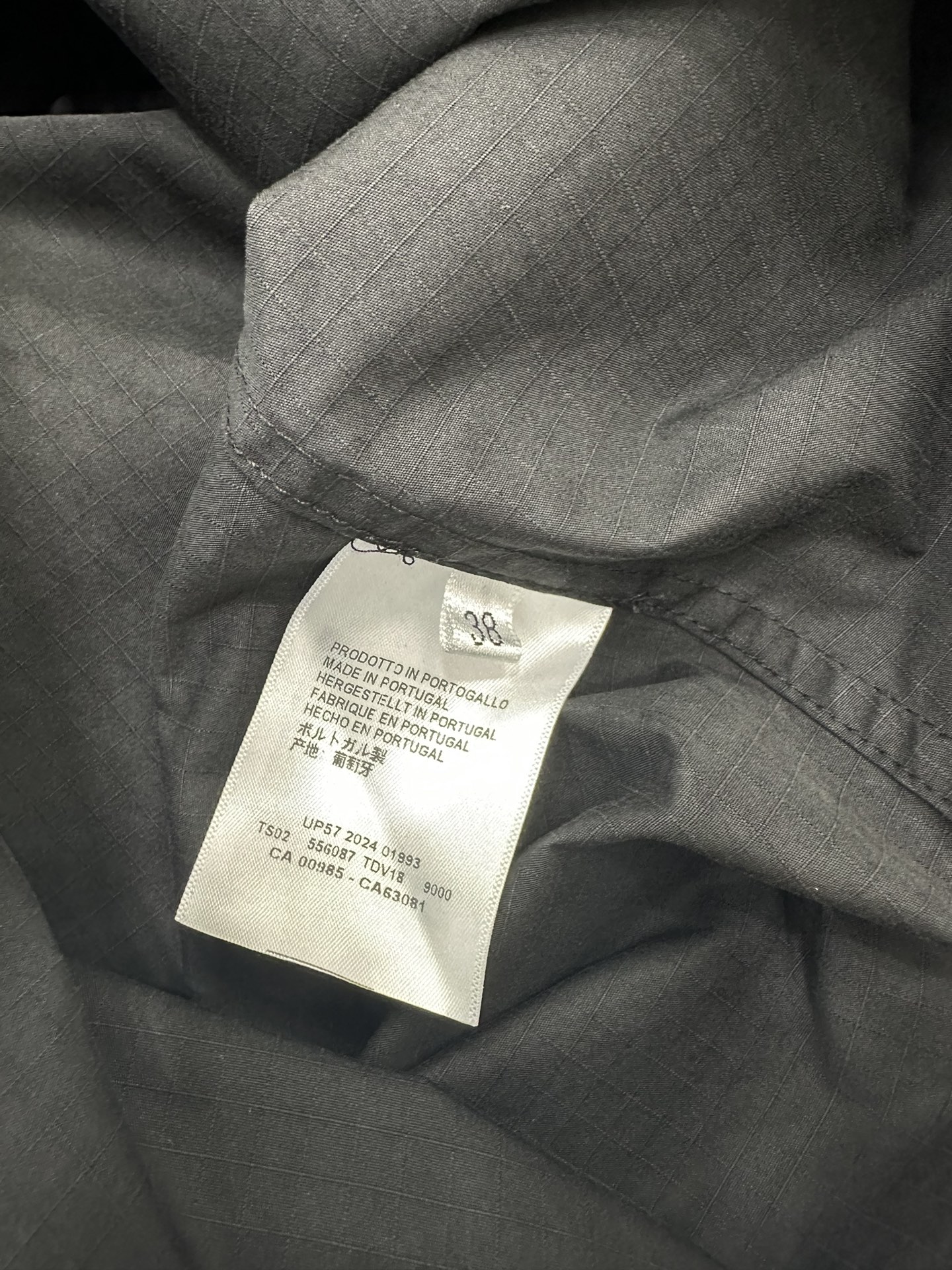 High-End Platinum Female Suit with Parisian Style and Quality Details - 图片 7