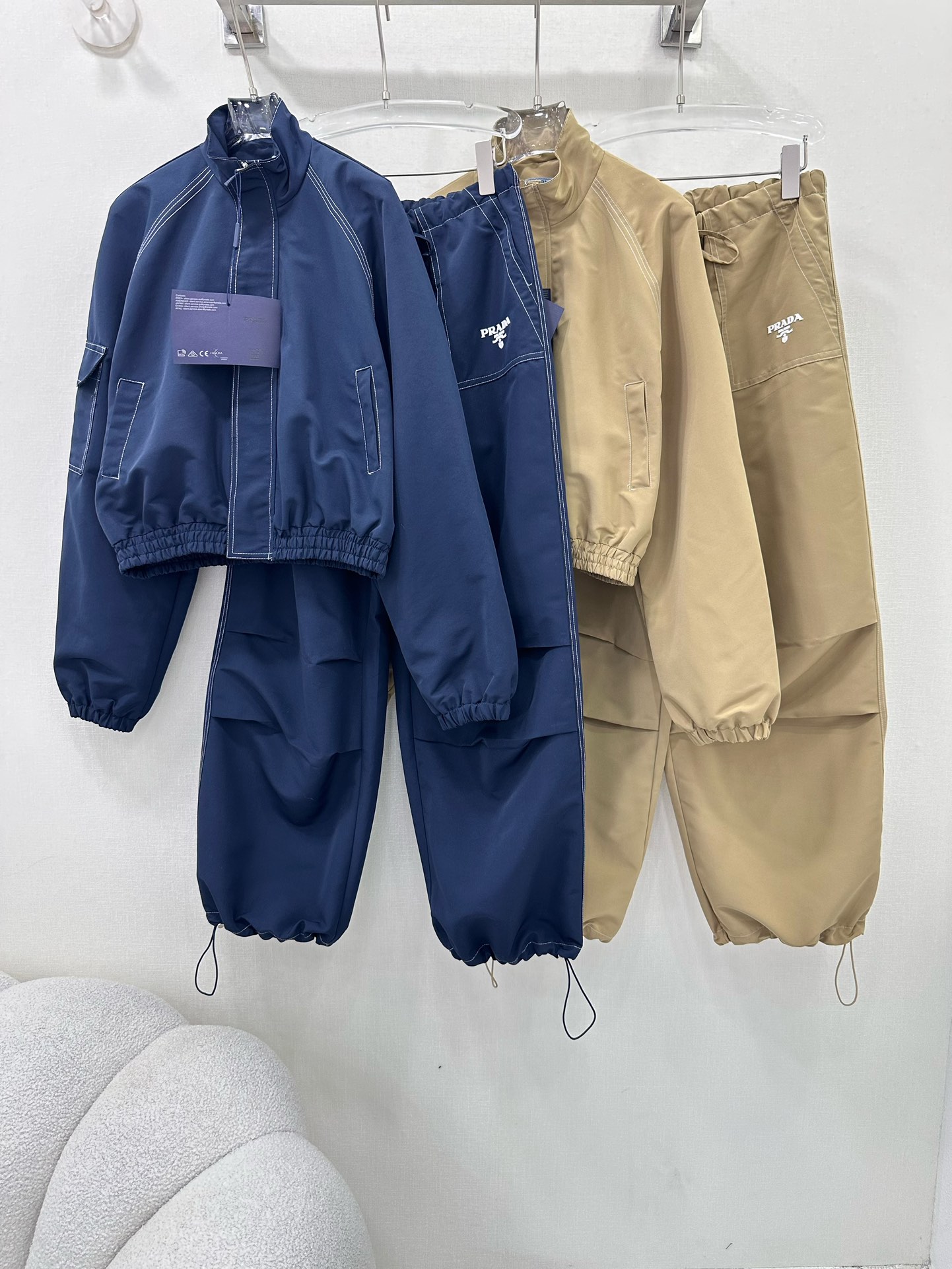 Prada’s 24 New Classic Women’s Leisure Suit: Worker’s Packing PRAD – Original Single. - 图片 9