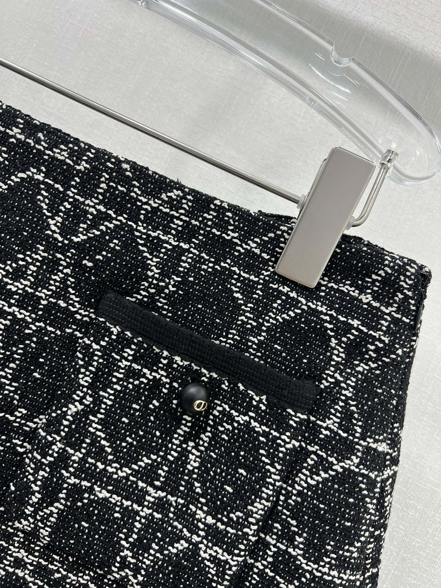 🔥🔥Dio* 25秋冬新款藤格提花半裙 经典戴妃藤格纹元素弥久珍藏，定制面料，漂亮的菱格图案，突显纹理感