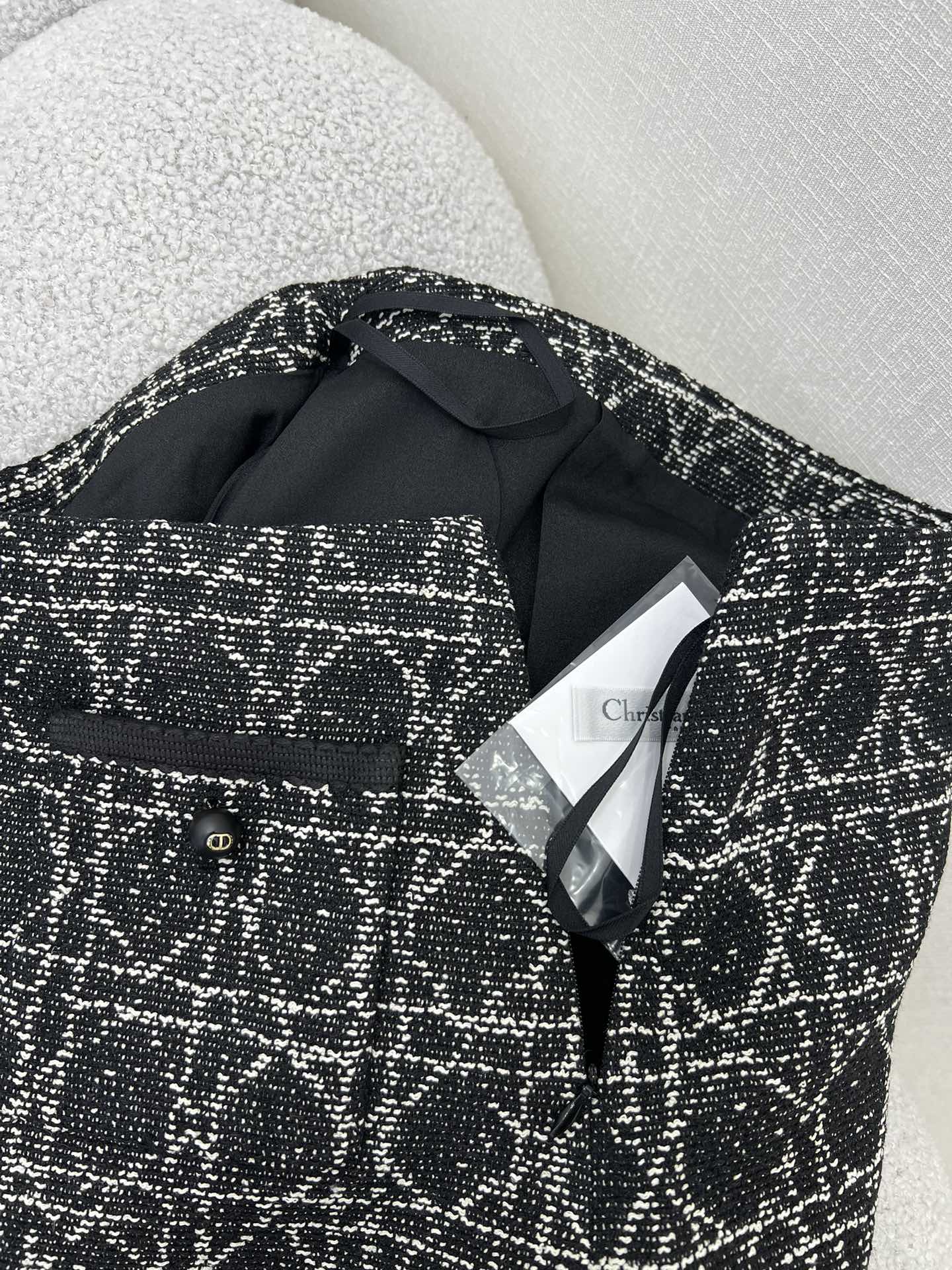 🔥🔥Dio* 25秋冬新款藤格提花半裙 经典戴妃藤格纹元素弥久珍藏，定制面料，漂亮的菱格图案，突显纹理感