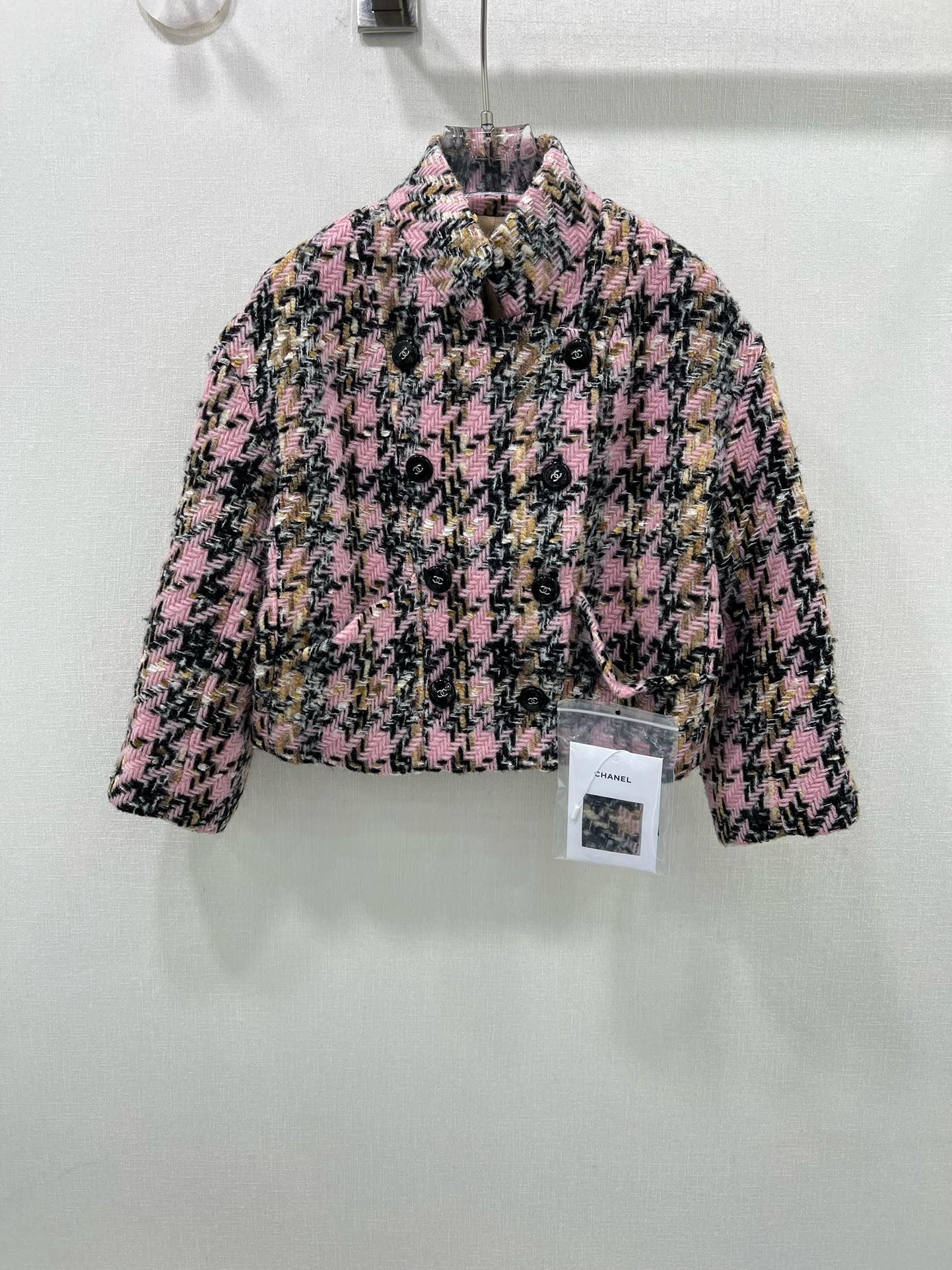 Chanel En línea
 Ropa Abrigos y chaquetas Personalizar la réplica de mejor calidad
 Negro Rosa Tejido Seda Lana Colección otoño – invierno Vintage