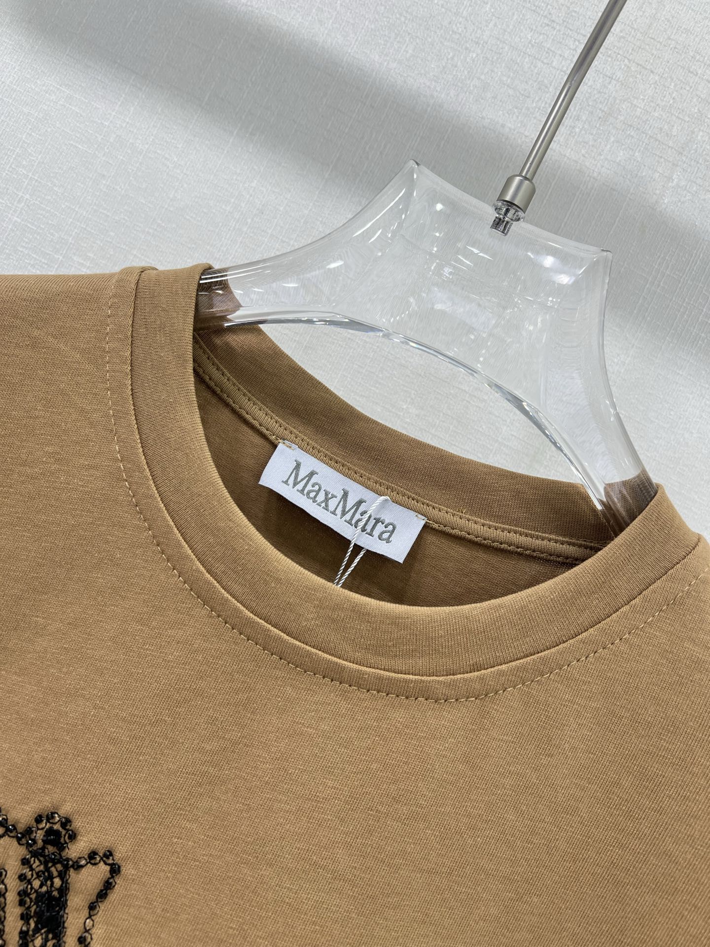 Max Mara P357 Dress: Stylish T-Shirt Pack with M-Letter Nail Embroidery for Summer Men - 图片 2