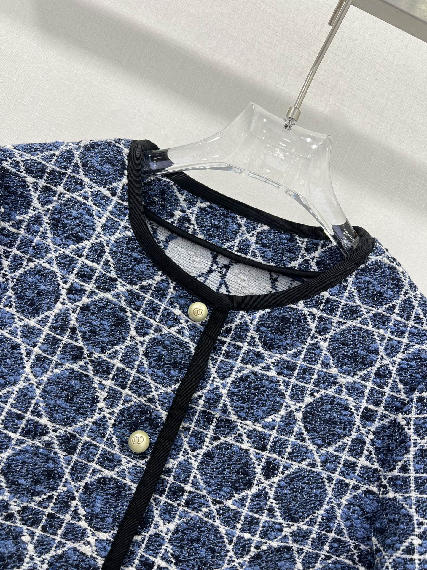 🔥🔥Dio*25新款藤格纹圆领洋装外套  定制YB进口粗纺毛呢材质  高级品相  正肩垫肩版型设计贴合身