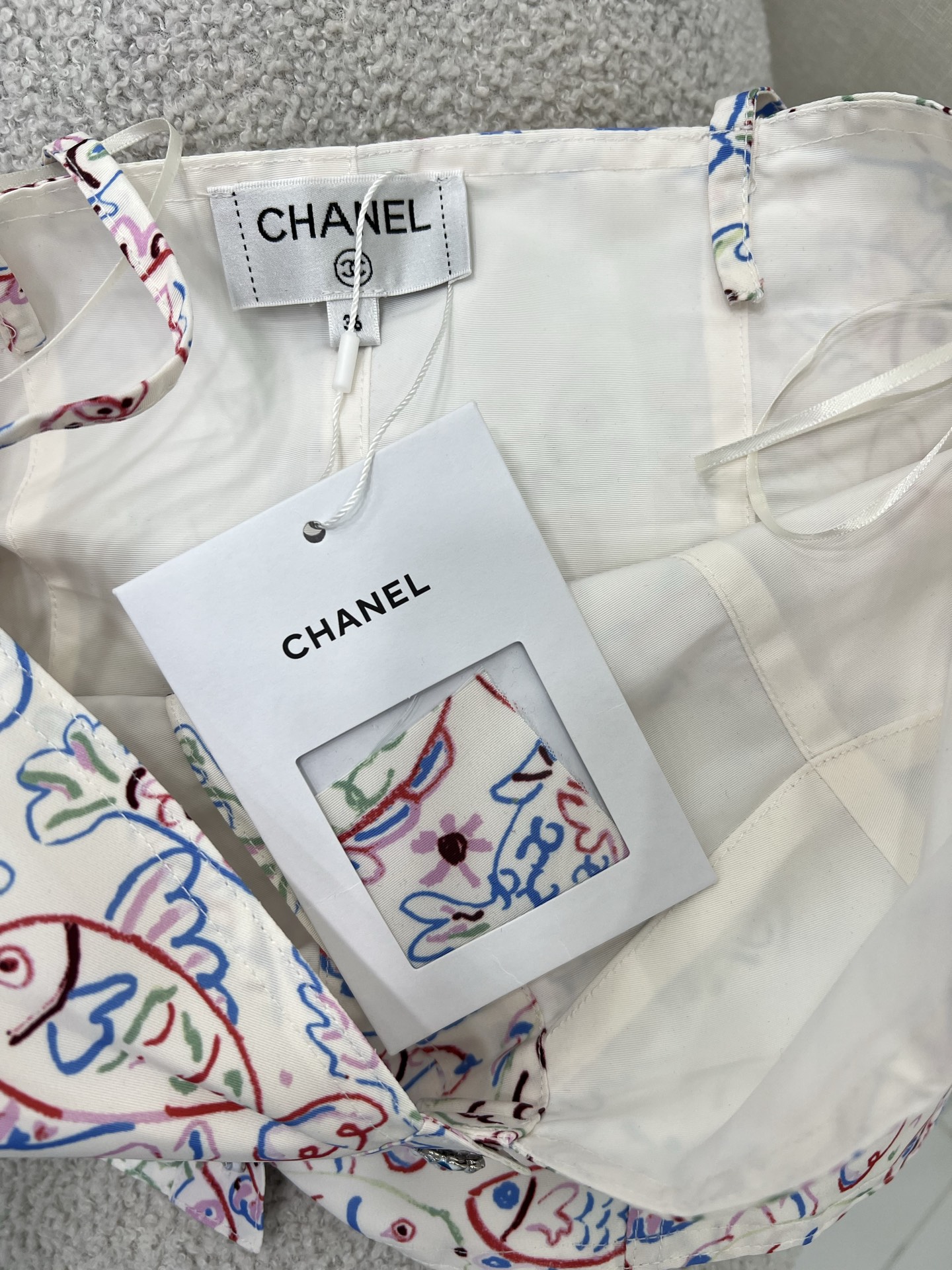 High-quality Women’s Suit with Stylish Design and Comfortable Fabric for Summer Vacation - 图片 8