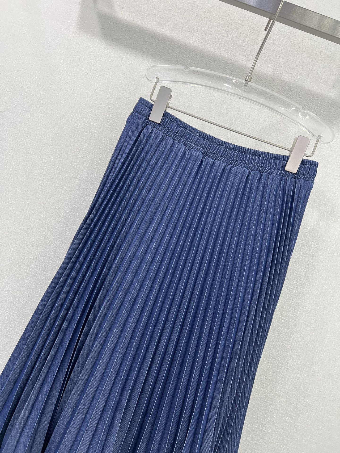 Ermanno Scervino: Lace King’s Custom Cowboy Fashion with Embroidered Flair - 图片 3