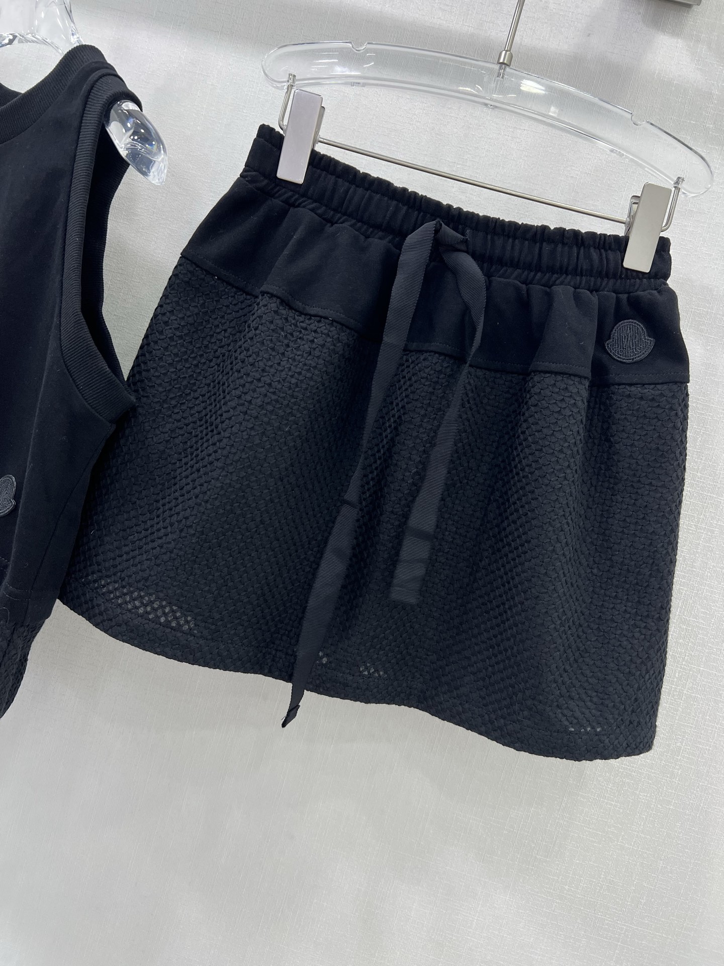 Fashionable INS Suit with Monce*25: Versatile, Stylish, and Comfortable - 图片 5