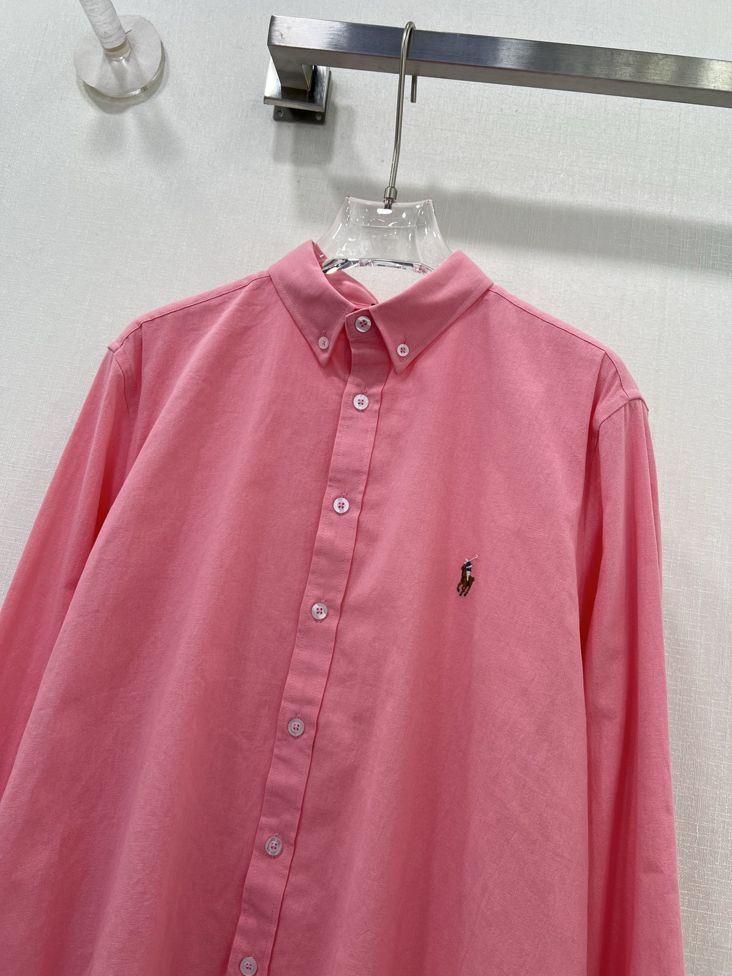 Ralph Lauren Women's Linen Blend Button-Down Shirt - Casual & Comfortable 4 i1746617324667 1350 0 3