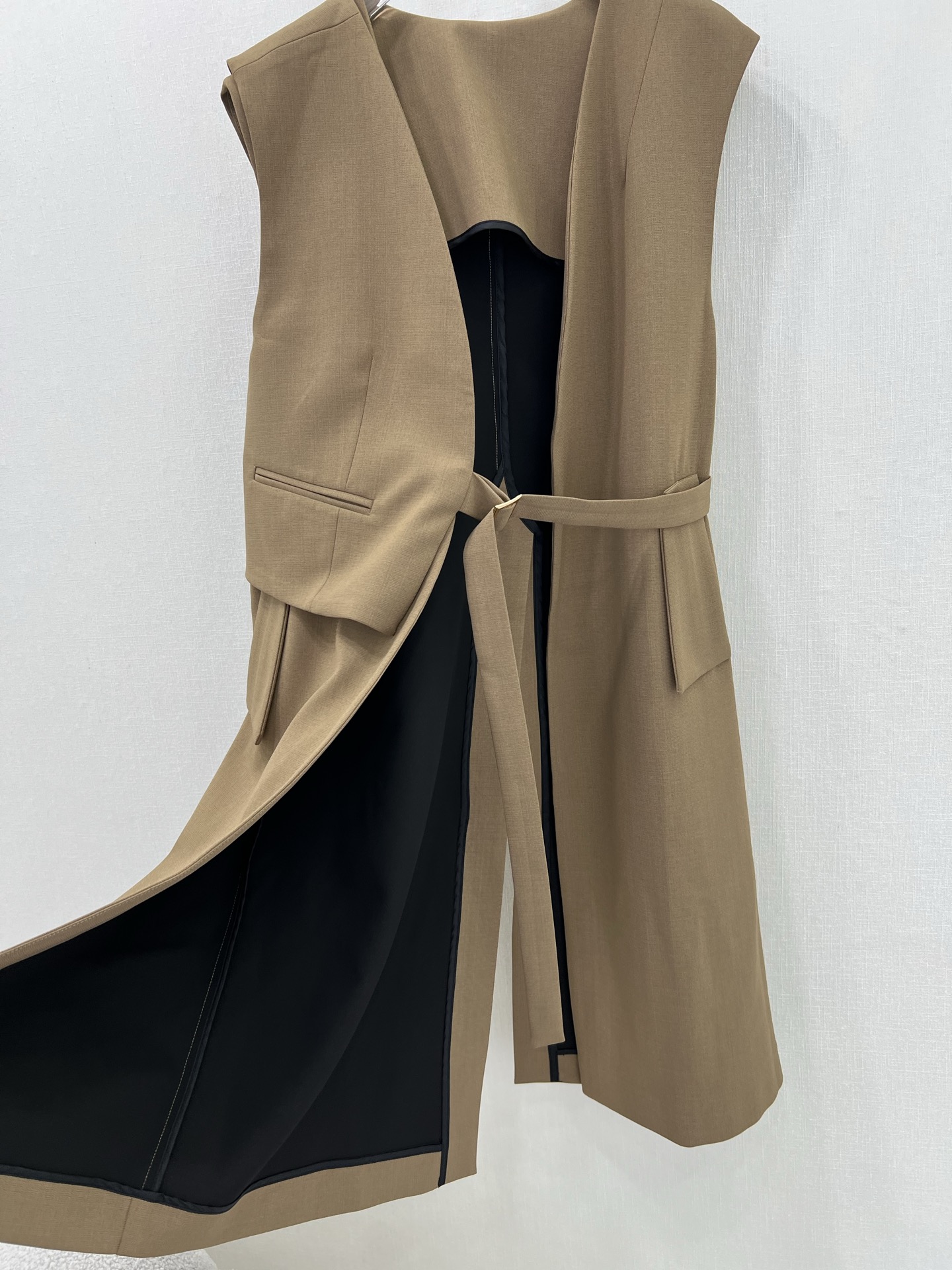 Stylish and Comfortable P679 Suit with Two New Coats for High-Quality Comfort - 图片 7