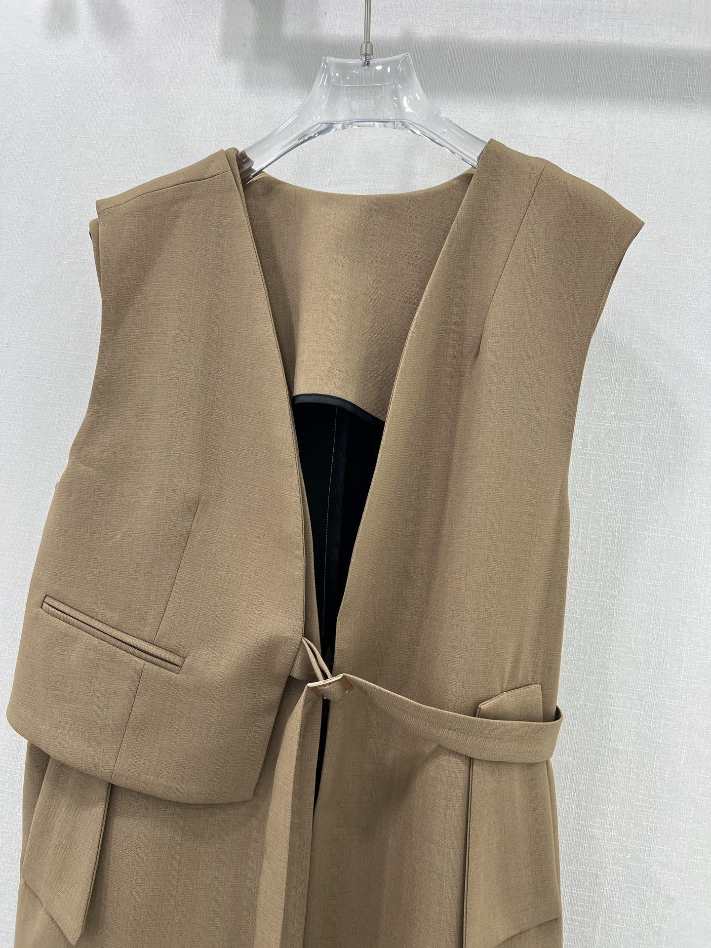 Stylish and Comfortable P679 Suit with Two New Coats for High-Quality Comfort - 图片 3