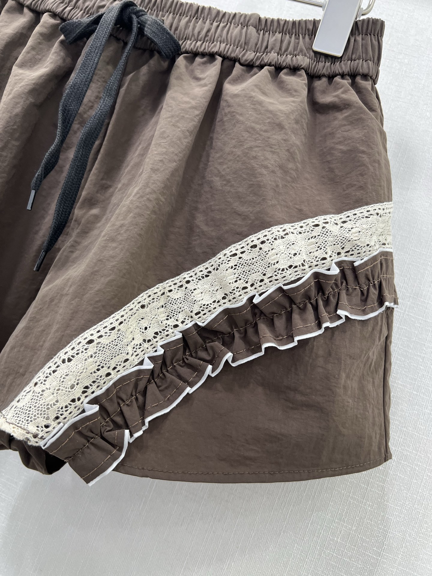 “Marchen 25: Romantic Girlhood Style with Impeccable Taste in Clothing” - 图片 5