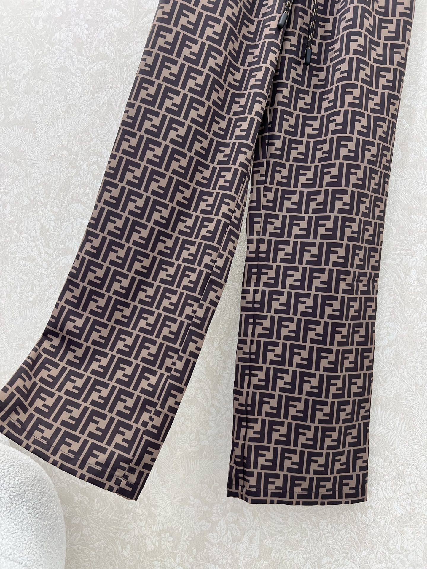 Fendi Women's High Waist Wide Leg Pants Classic FF Logo Print 7 i1749132715841 415 0 6