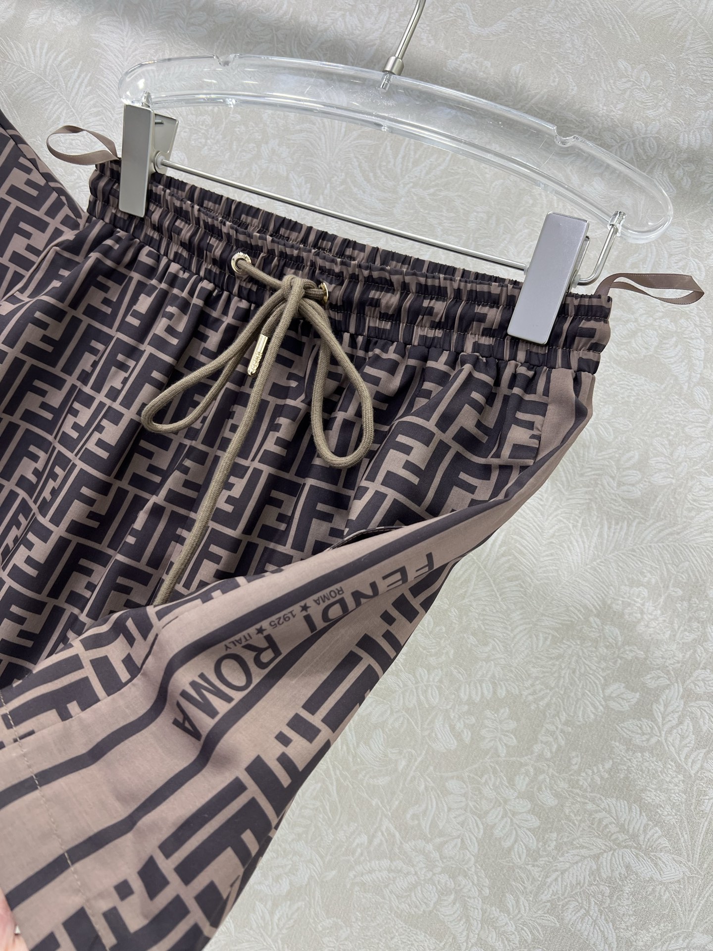 Fendi Roma Print Set, Summer New Women's Suit, Classic Double F Pattern 8 i1749132753160 457 0 7
