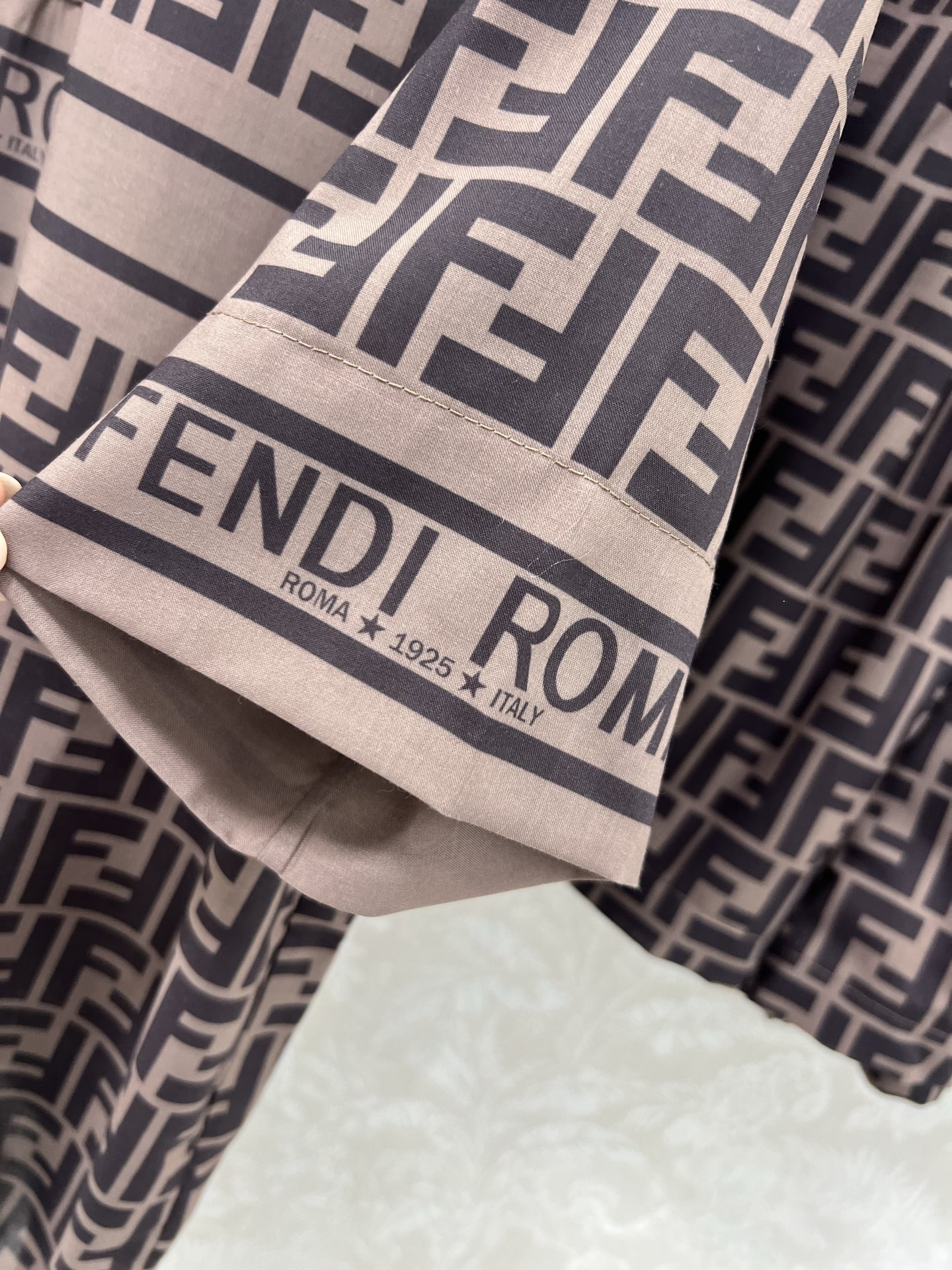 Fendi Roma Print Set, Summer New Women's Suit, Classic Double F Pattern 6 i1749132753250 6706 0 5